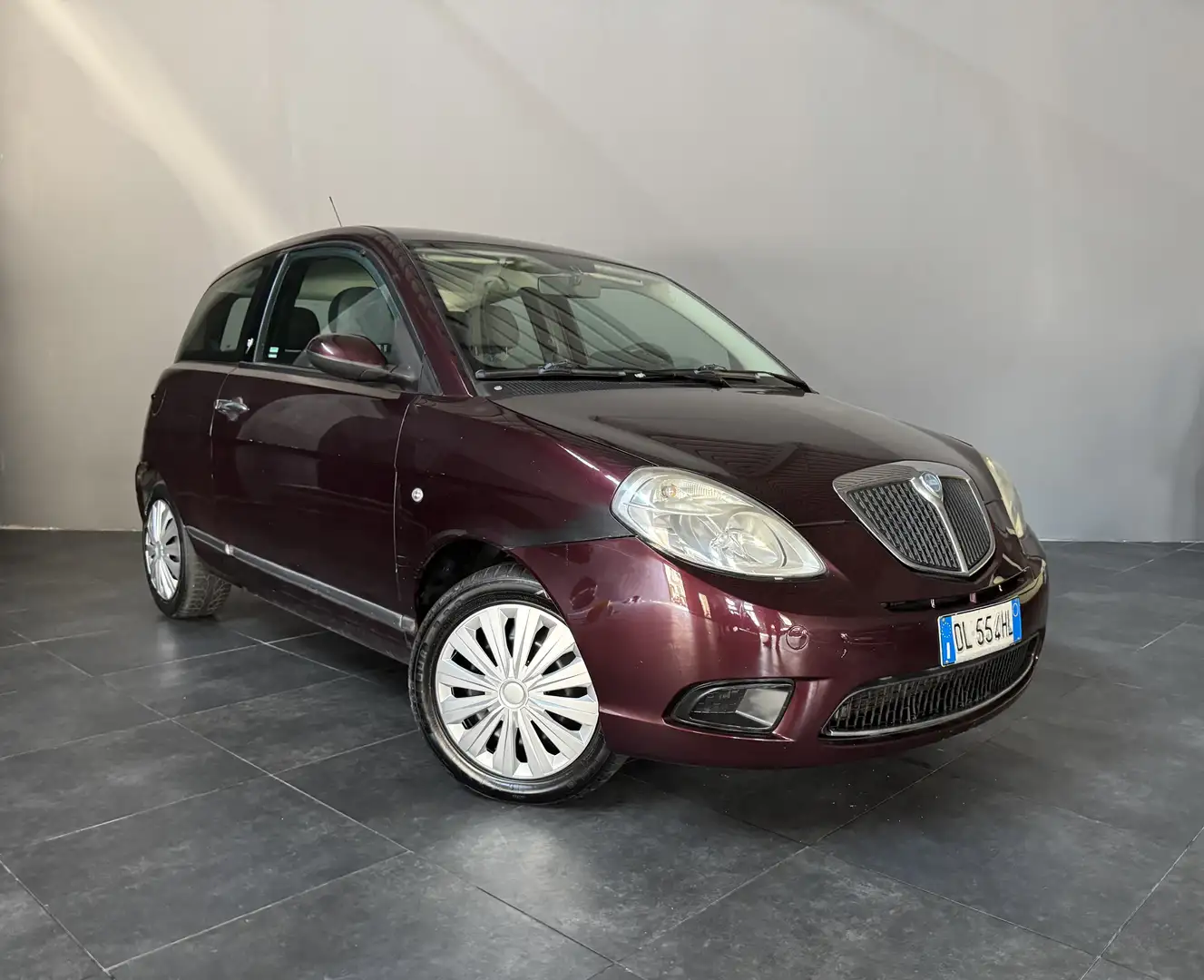 Lancia Ypsilon 1.2 8v MODA MILANO - 1