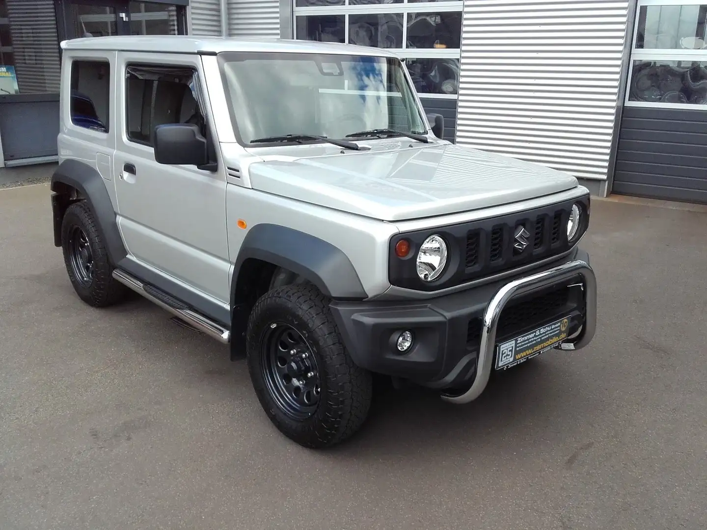 Suzuki Jimny Allgrip Plateado - 2