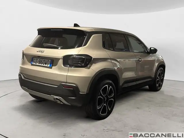 Jeep Avenger view 5