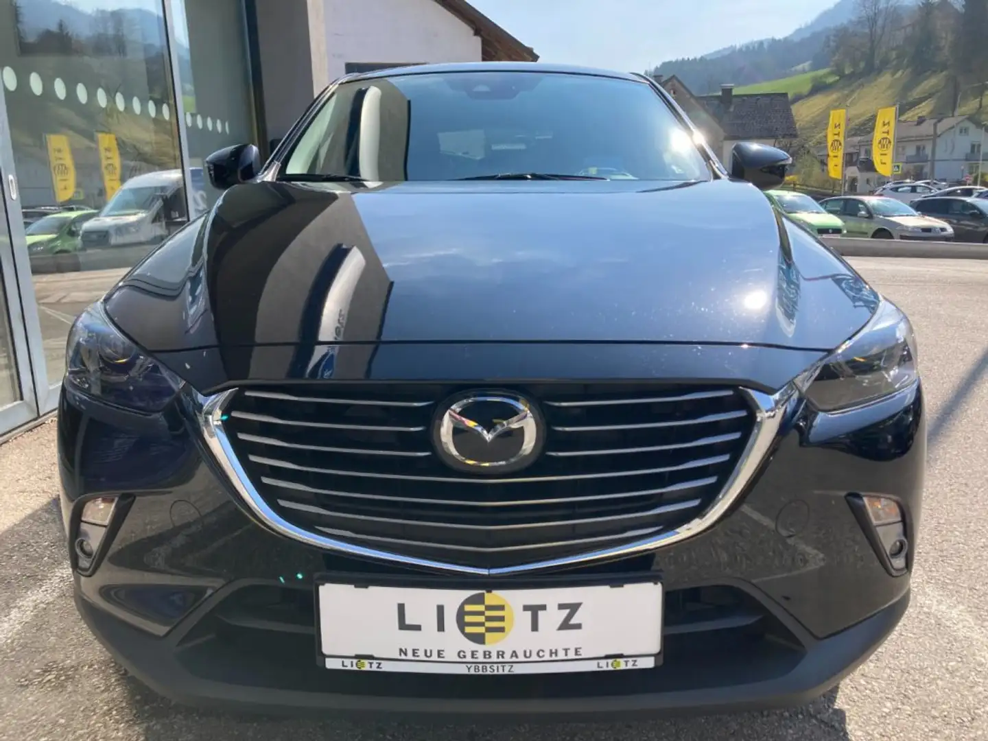Mazda CX-3 G150 Revolution TOP AWD Automatik Schwarz - 2