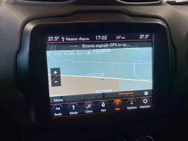 Jeep Renegade view 10