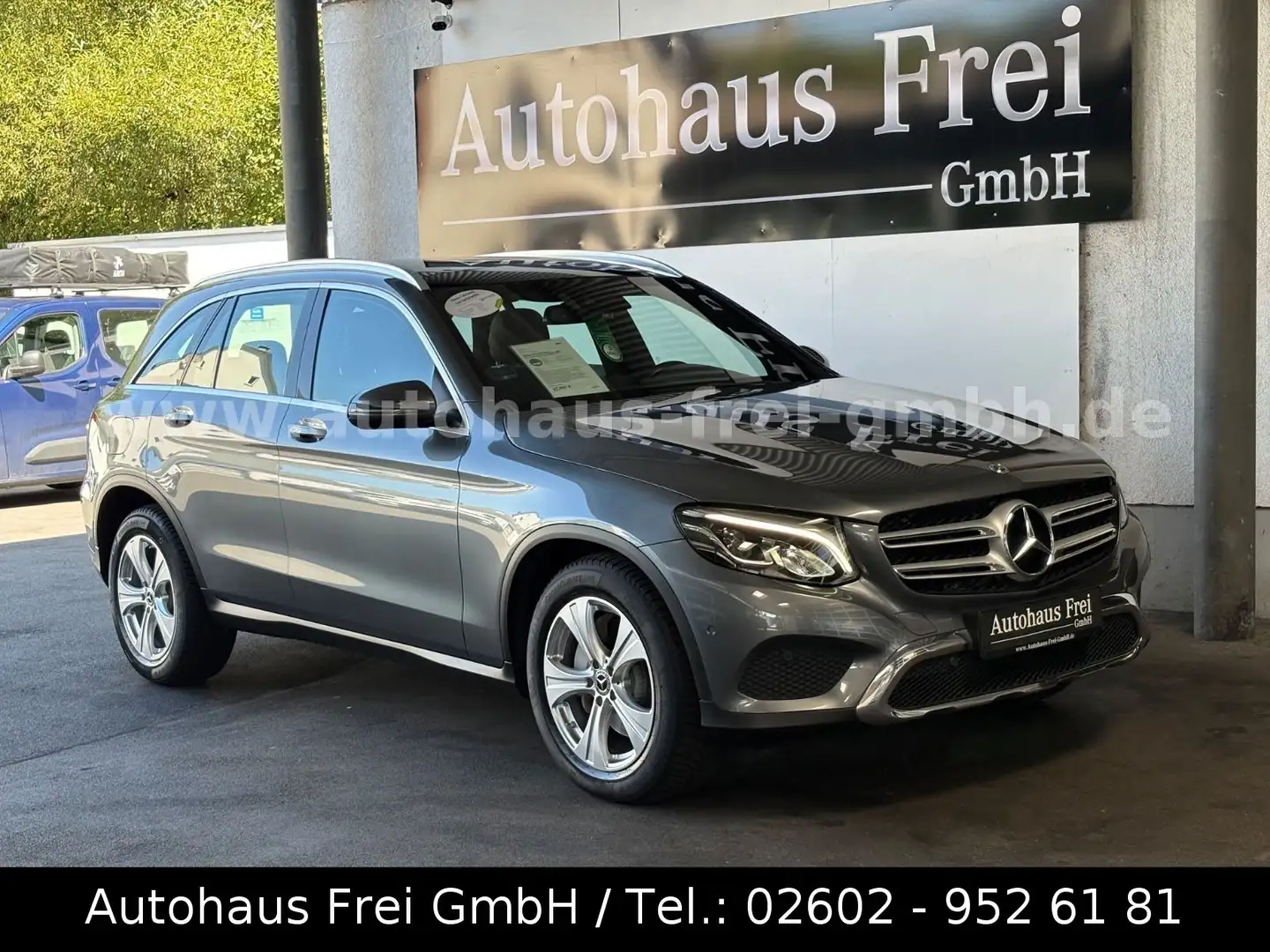 Mercedes-Benz GLC 220 d 4Matic*AMG-INT+LUXURY-EXT*KAM*PANO*AMBI Gris - 1