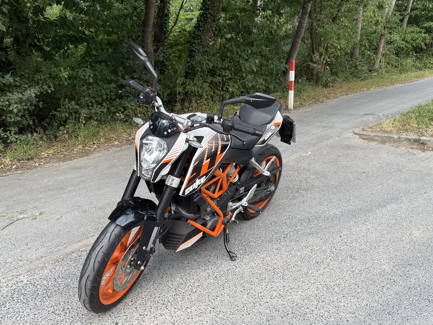 KTM 390 Duke - 2