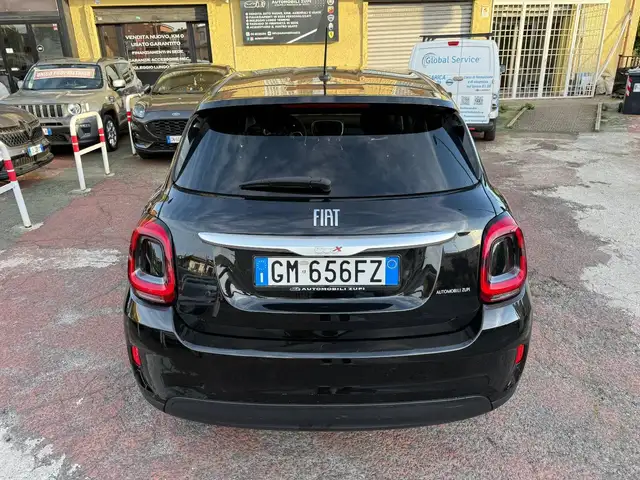 Fiat 500X view 3