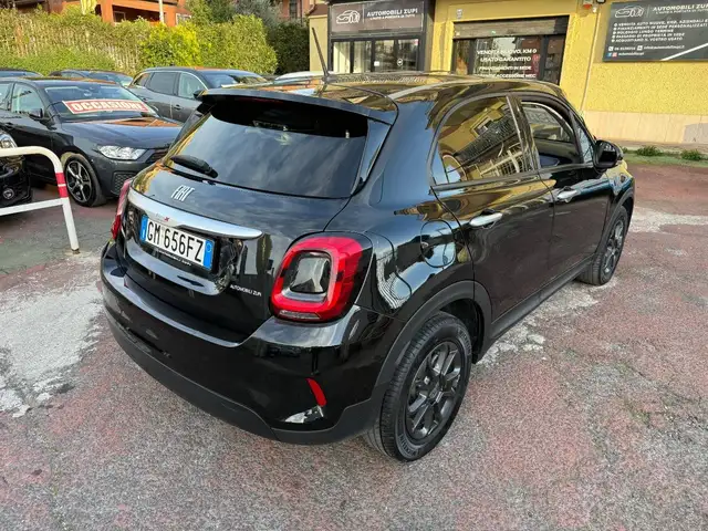 Fiat 500X view 4