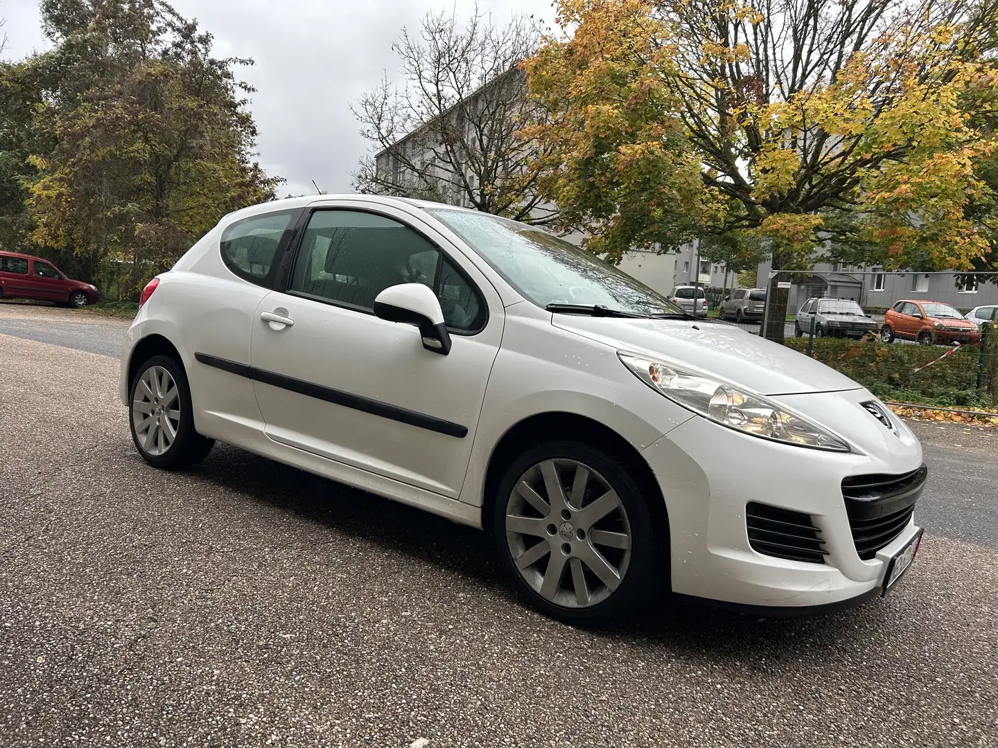 Peugeot 207 1.4 VTi 95ch Active - 2