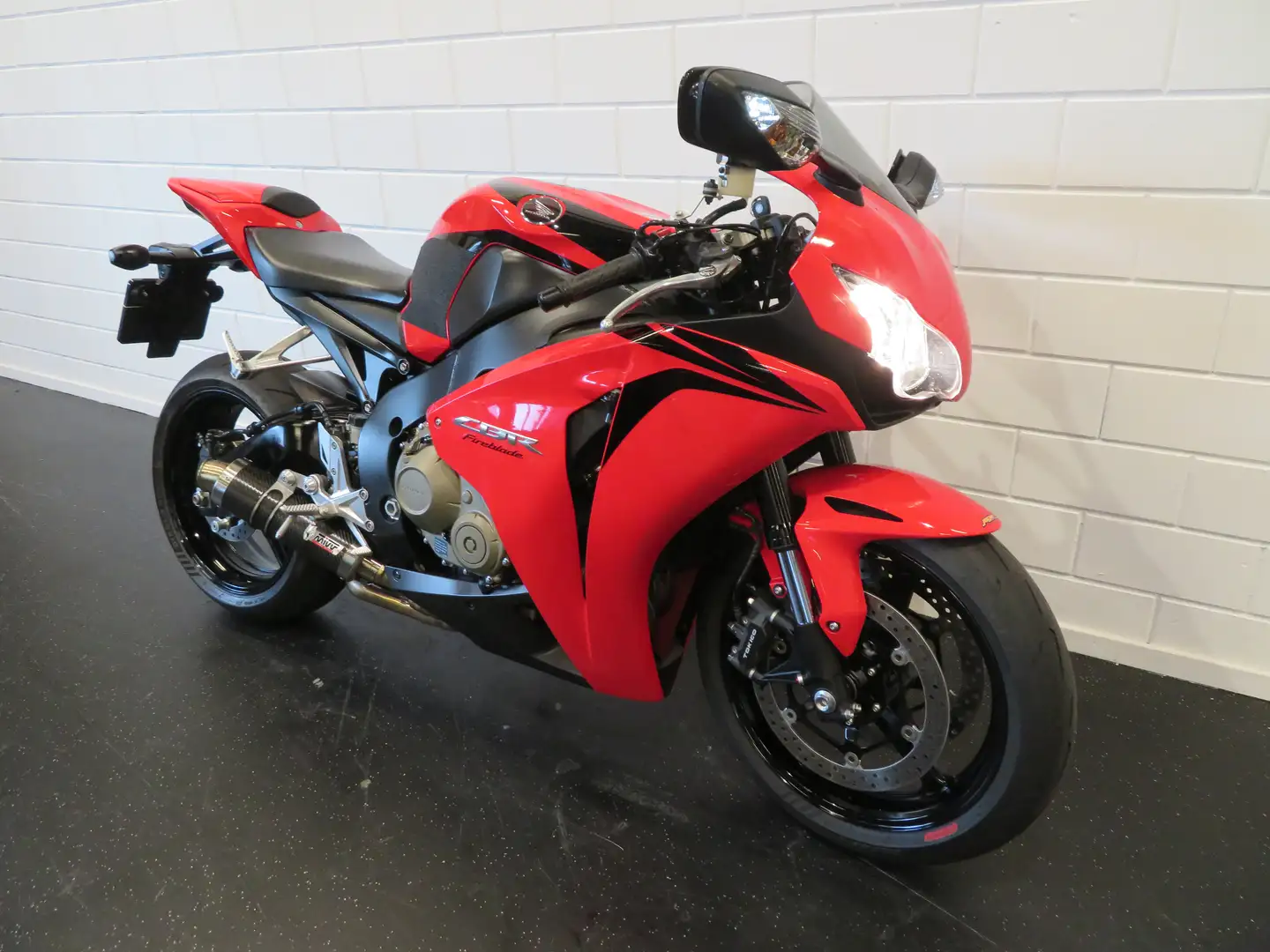 Honda CBR 1000 RR FIREBLADE MIVV TOPPER! Rood - 2