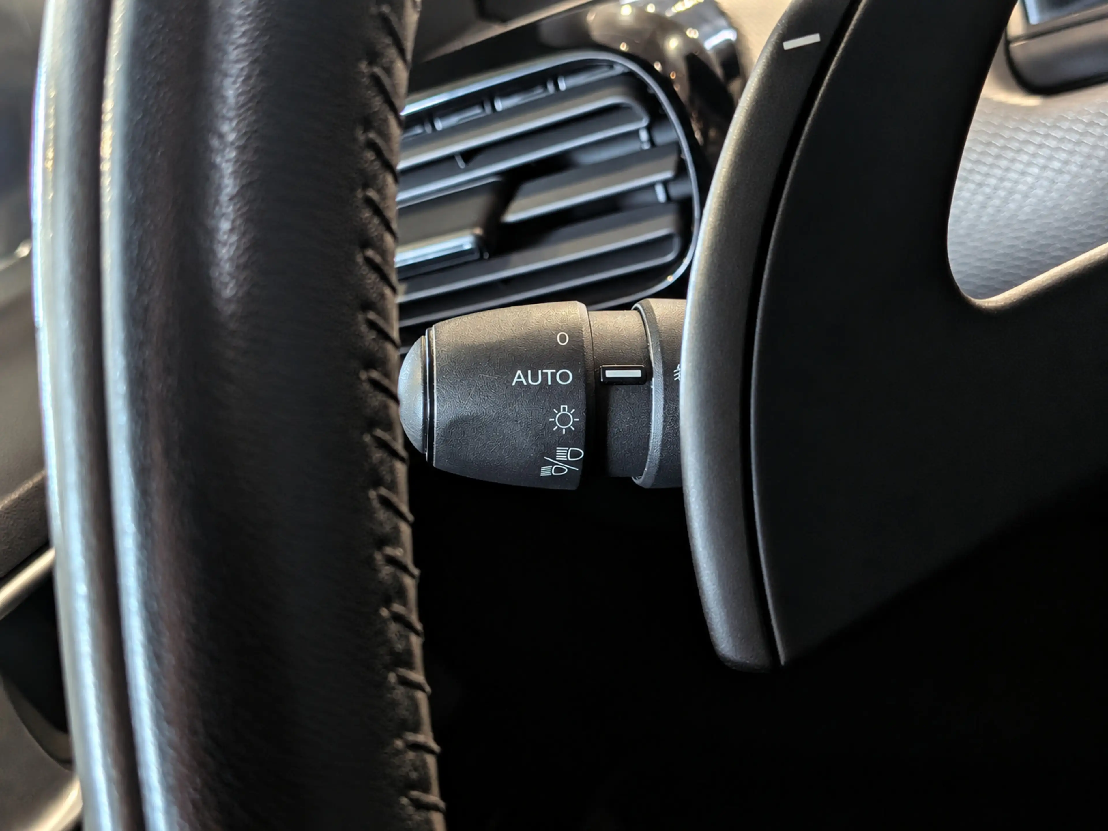 Citroen C4 Cactus 1.2 e-VTi Feel Automaat Airco, Cruise Control, Stu — photo 14