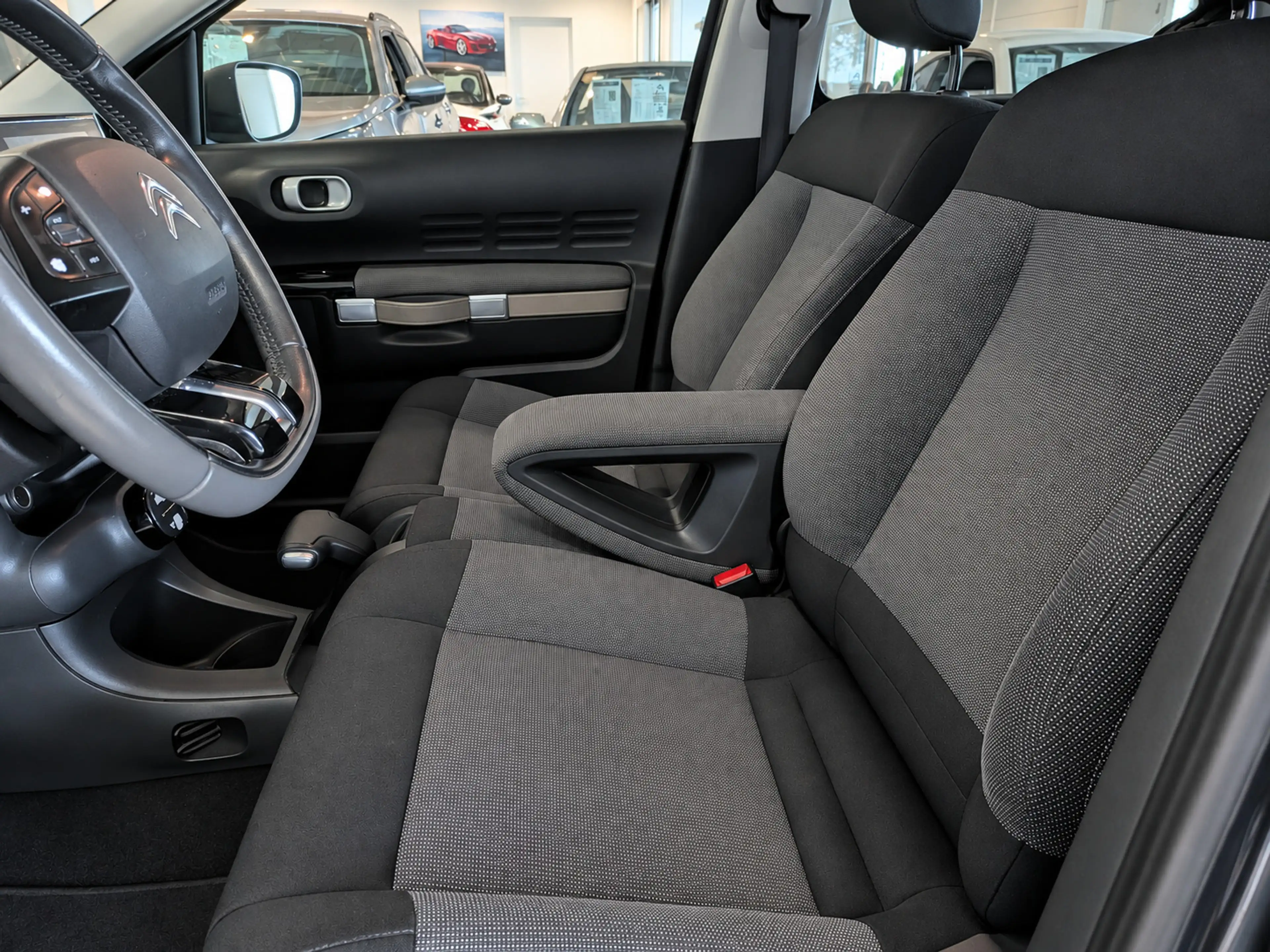 Citroen C4 Cactus 1.2 e-VTi Feel Automaat Airco, Cruise Control, Stu — photo 6