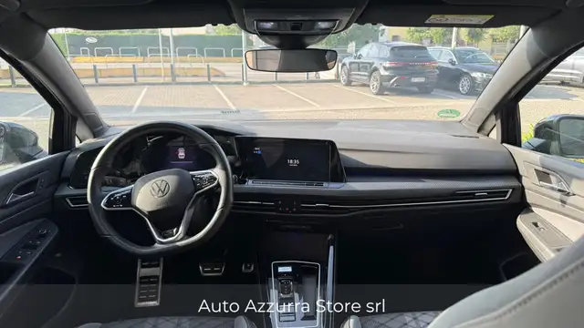 Volkswagen Golf view 11