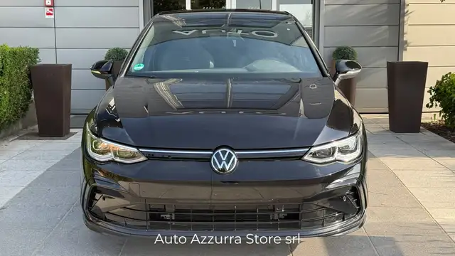 Volkswagen Golf view 2