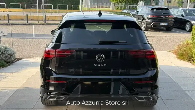 Volkswagen Golf view 4
