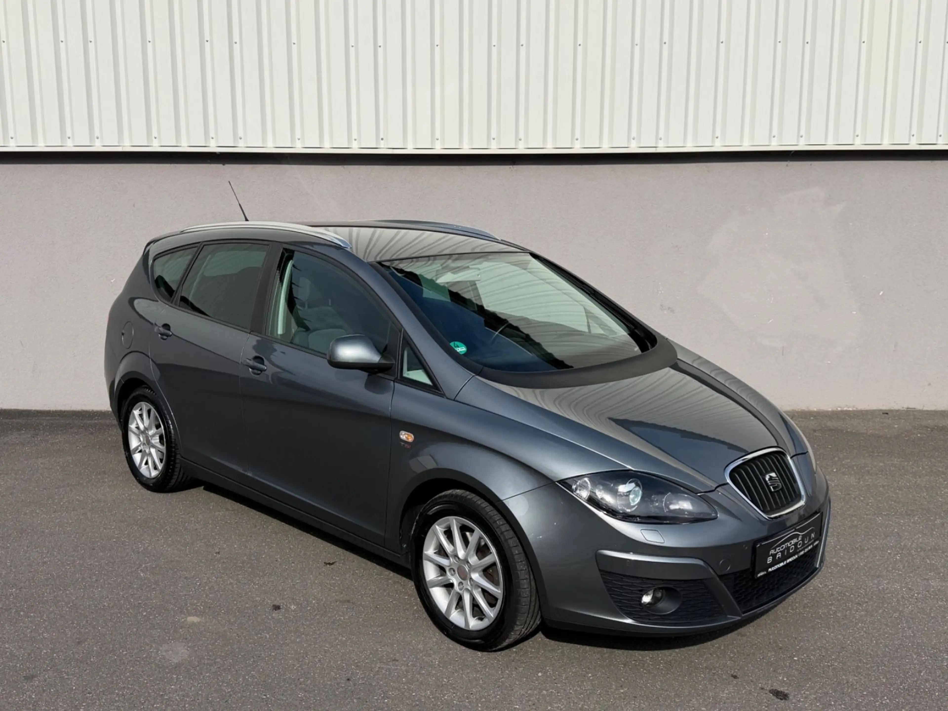 SEAT Altea XL 1.8 TSI DSG 1.Hand Navi Xenon — photo 4