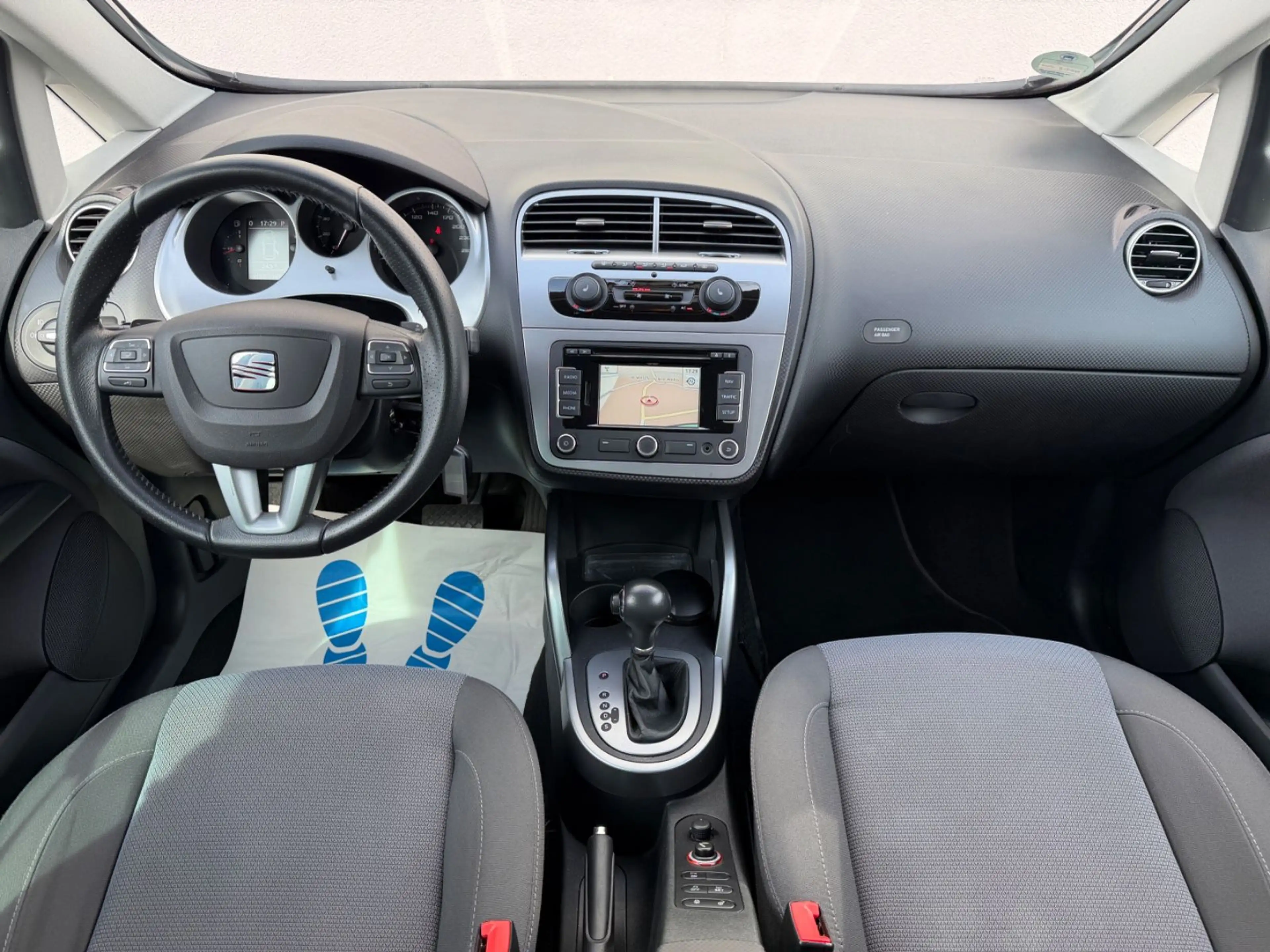 SEAT Altea XL 1.8 TSI DSG 1.Hand Navi Xenon — photo 11