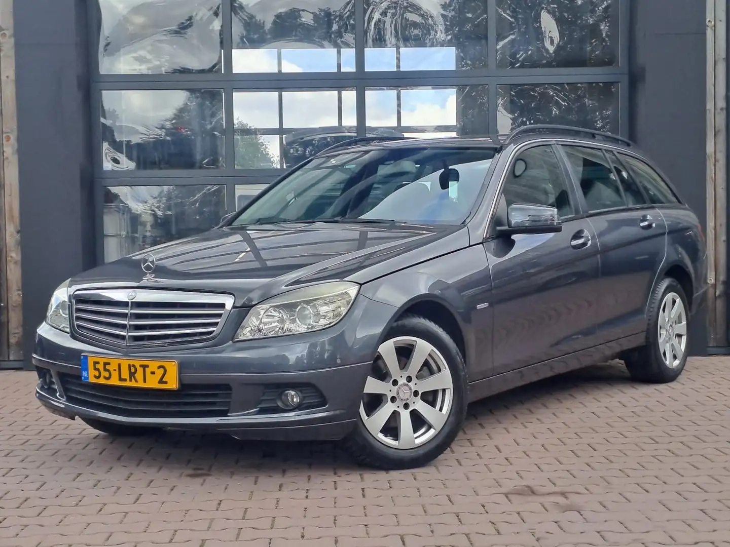 Mercedes-Benz C 180 Estate K BlueEFFICIENCY Business Edition | Automaa Gris - 1