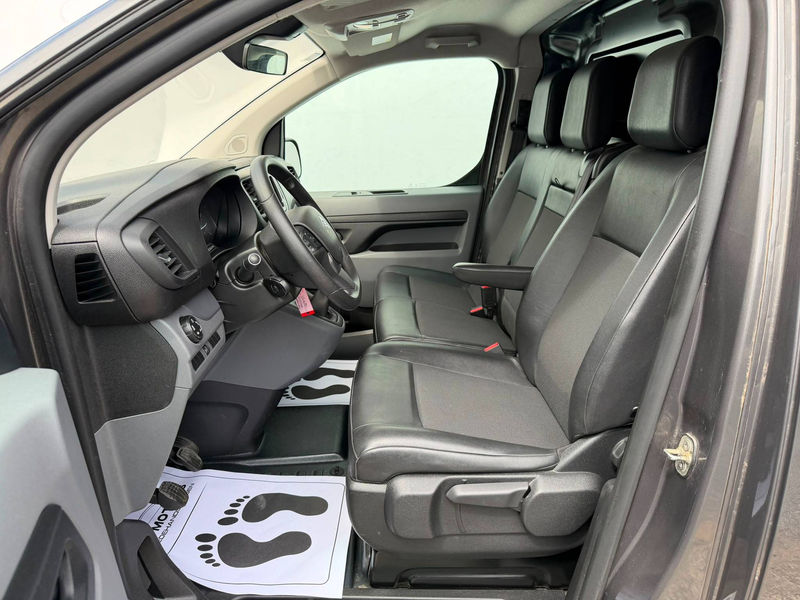 Citroen Jumpy 2.0d 122Ch Long Chassis*3Places Camera 360° Navi Carplay* — photo 9