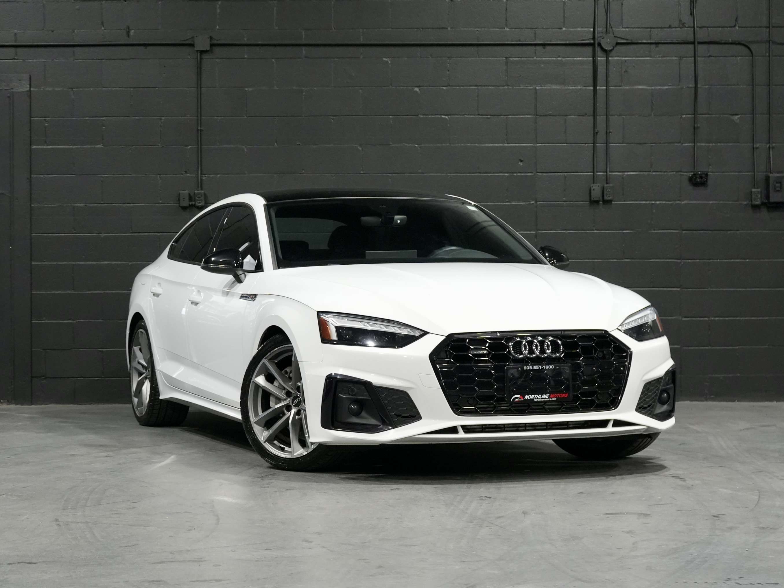 2020 Audi A5 Progressiv S LINE| ROOF| DRIVE ASSIST| NAV|CARPLAY alt 2