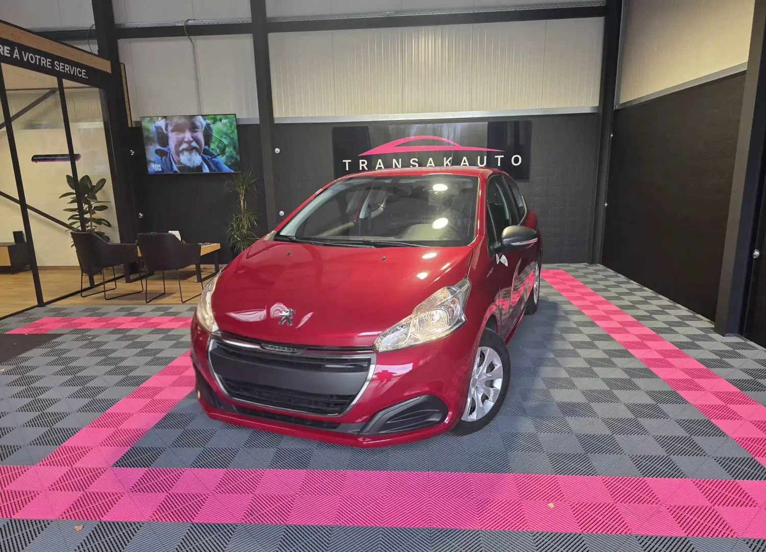 Peugeot 208 208 1.2i PureTech Access Rouge - 1