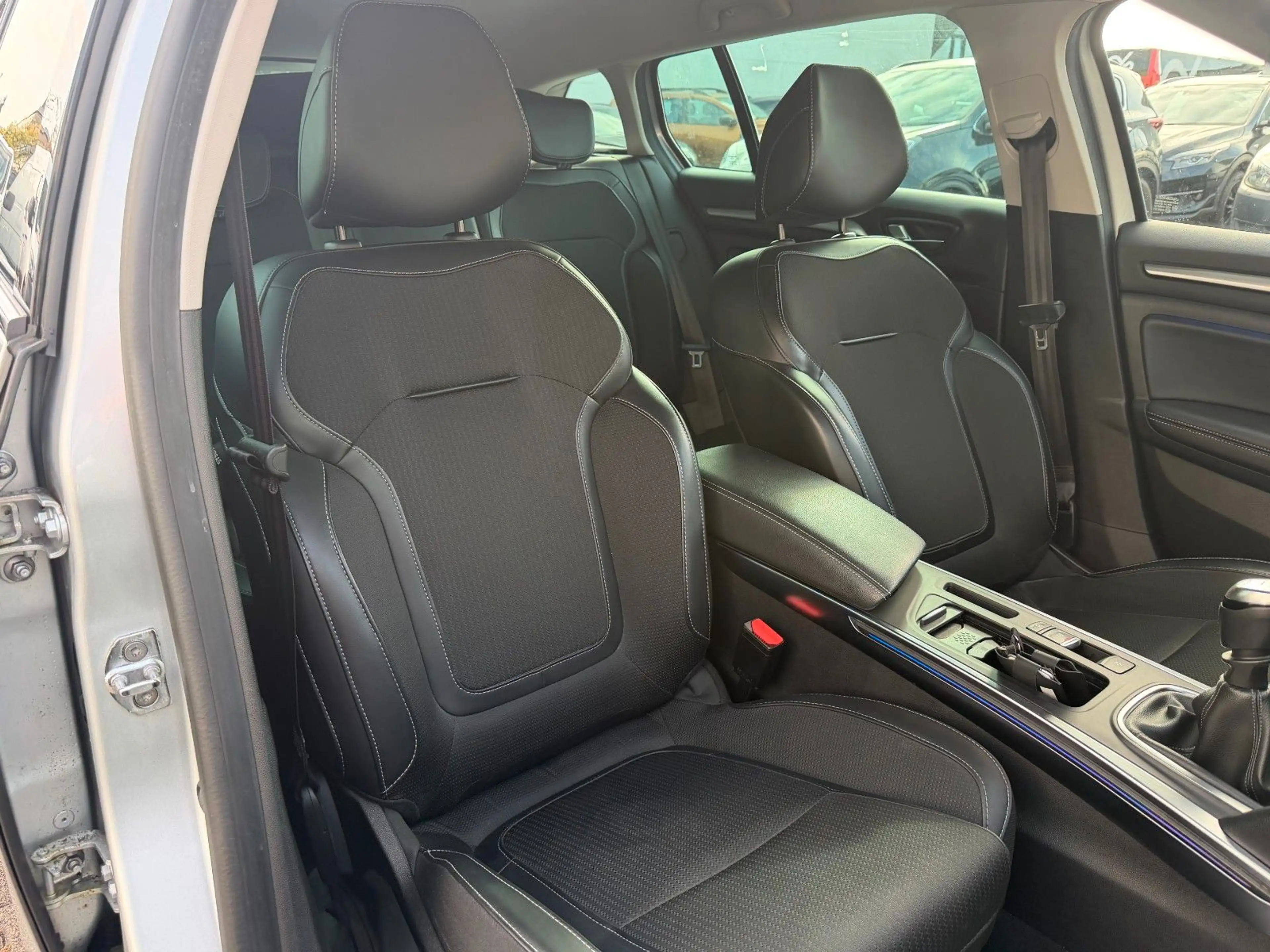 Renault Megane IV Grandtour Intens 1.HAND/KAMERA/KLIMA — photo 13
