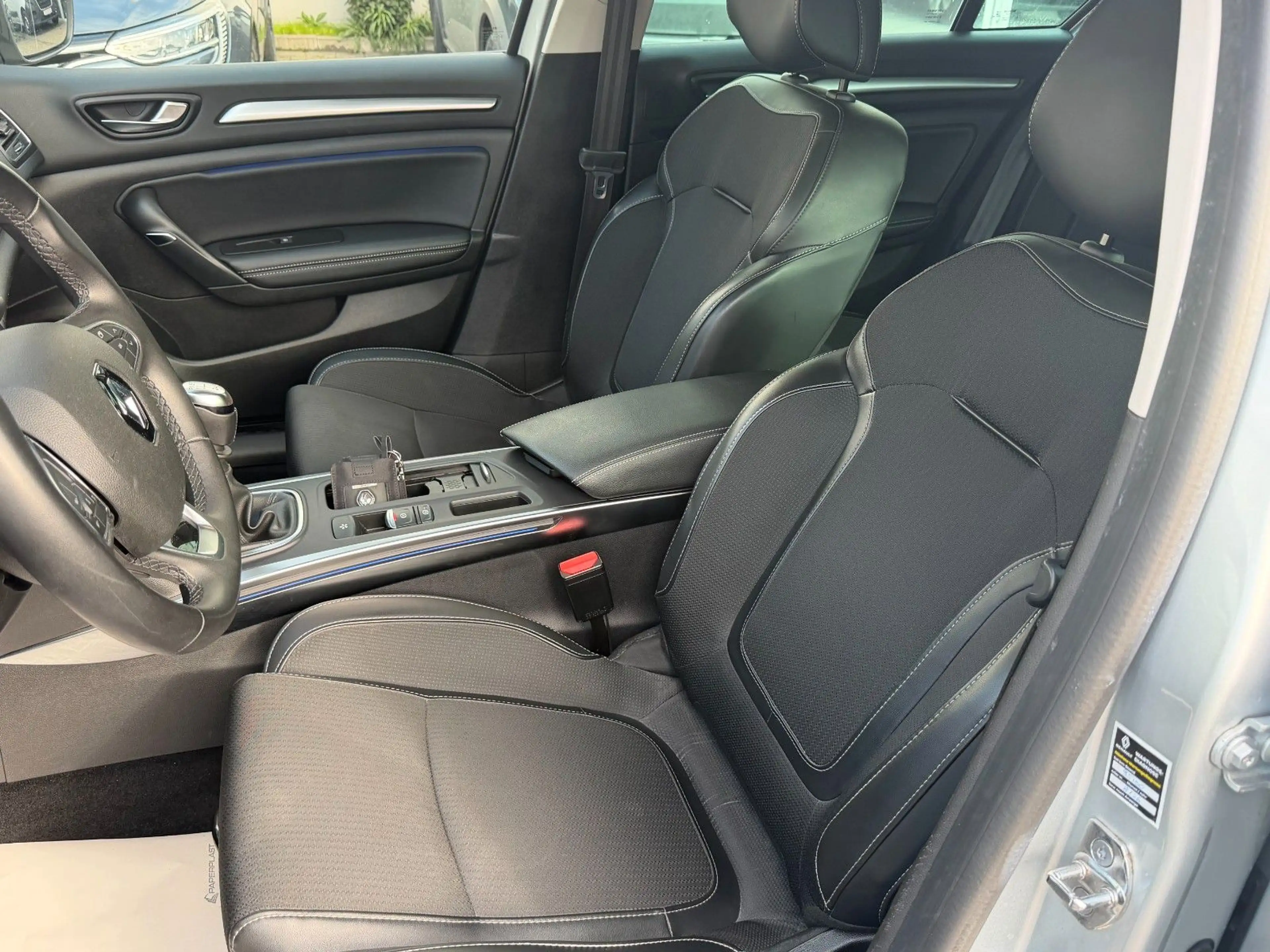 Renault Megane IV Grandtour Intens 1.HAND/KAMERA/KLIMA — photo 11
