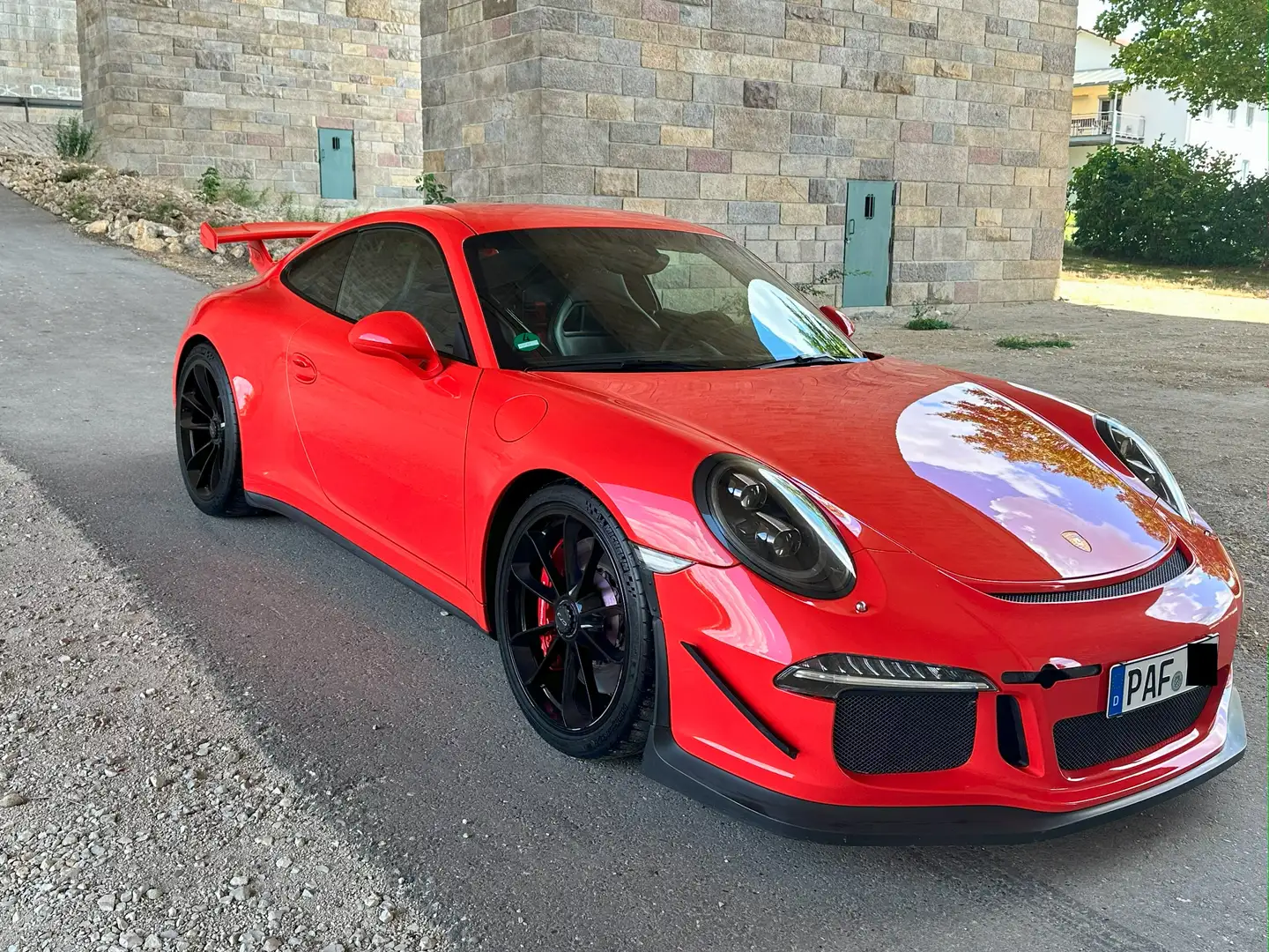Porsche 911 GT3 Orange - 2