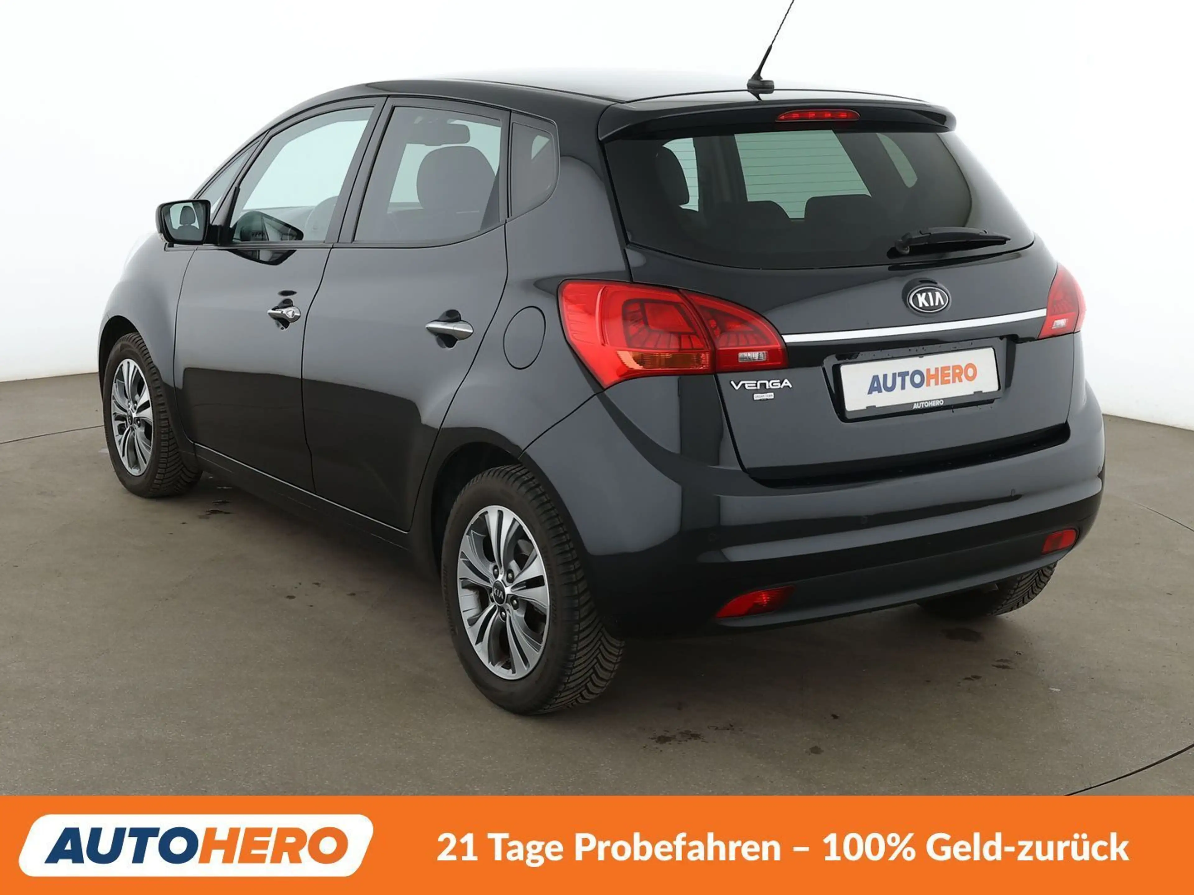 Kia Venga 1.6 Dream Team Aut.*NAVI*CAM*PDC*SHZ*ALU* — photo 4
