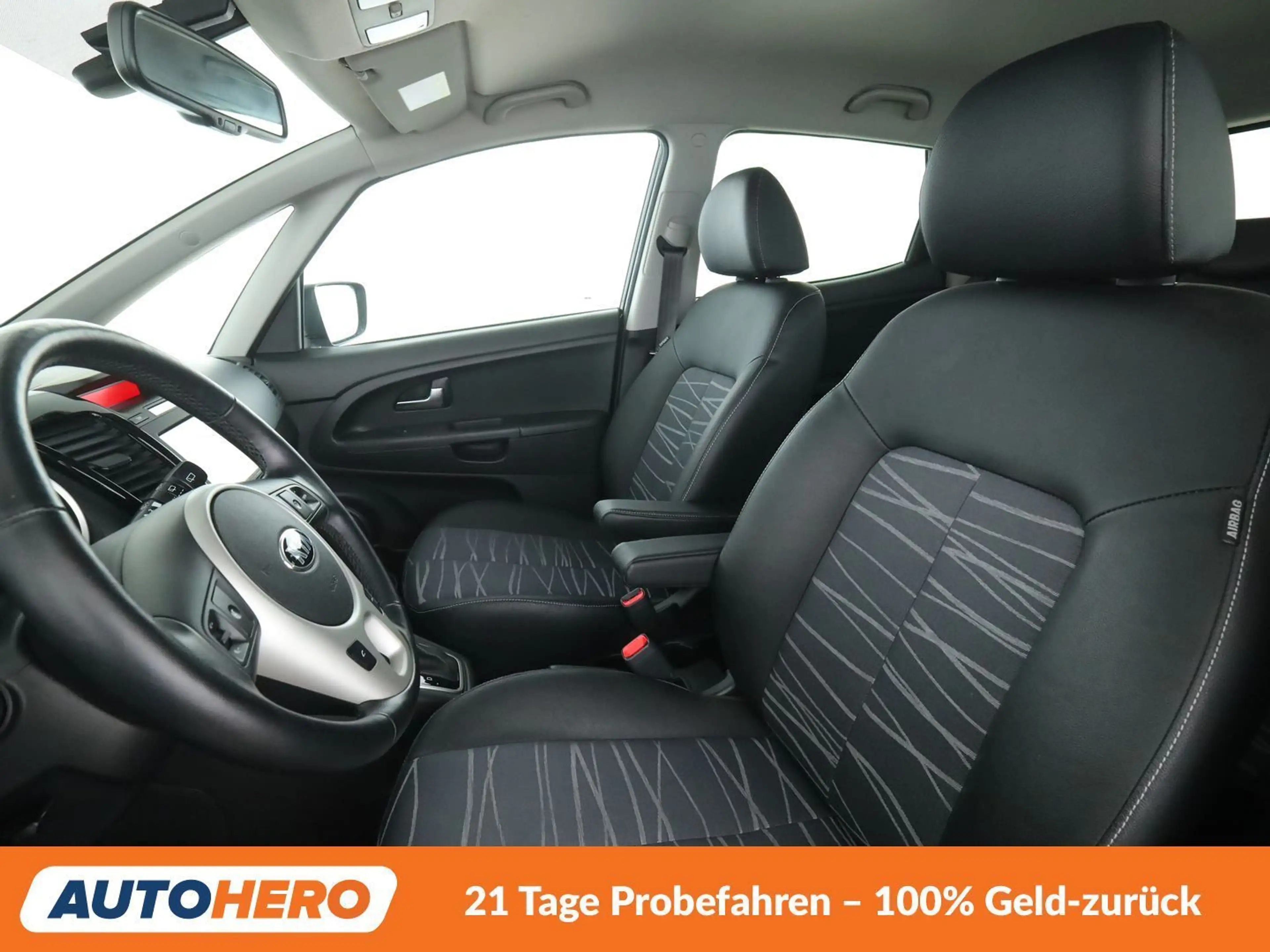 Kia Venga 1.6 Dream Team Aut.*NAVI*CAM*PDC*SHZ*ALU* — photo 10