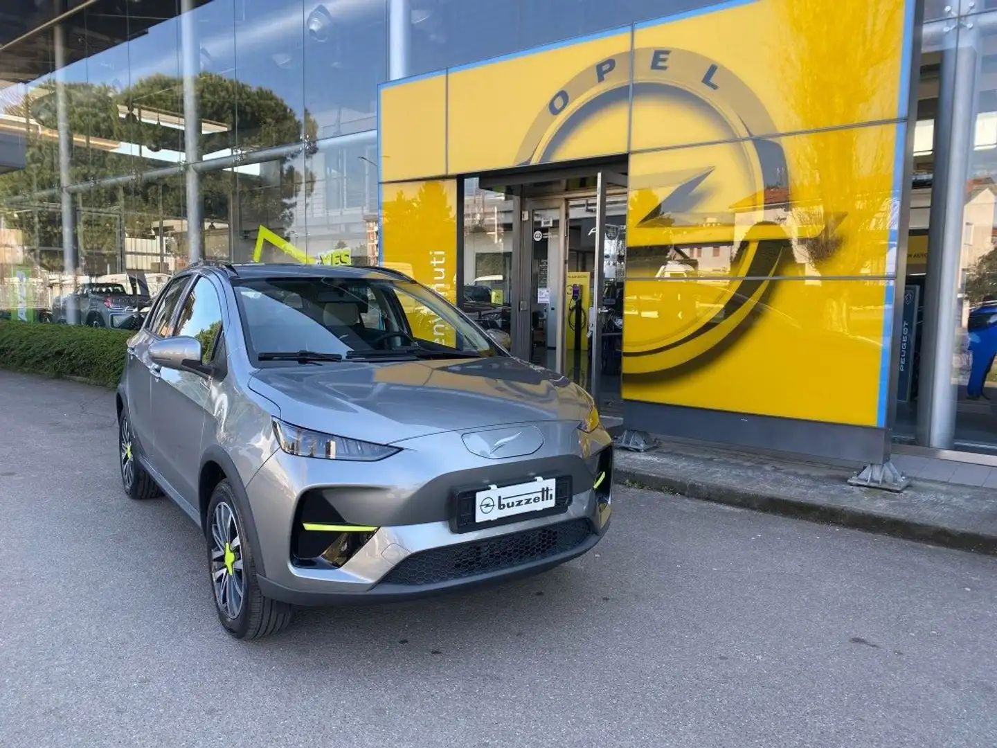 EMC Yudo EV Grau - 1