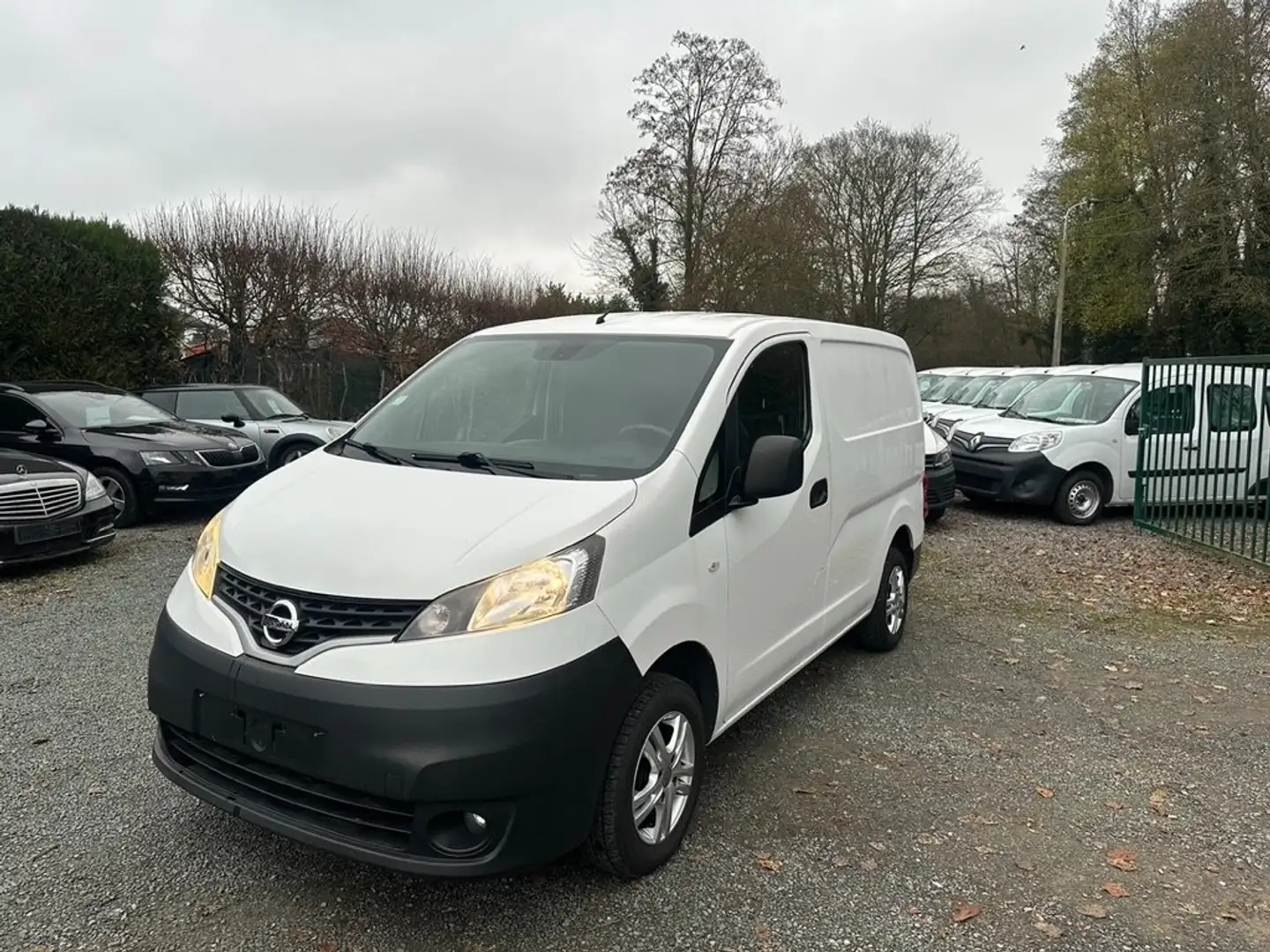 Nissan NV200 1500 DCI 9.500 euros + TVA/BTW AIRCO Blanc - 1