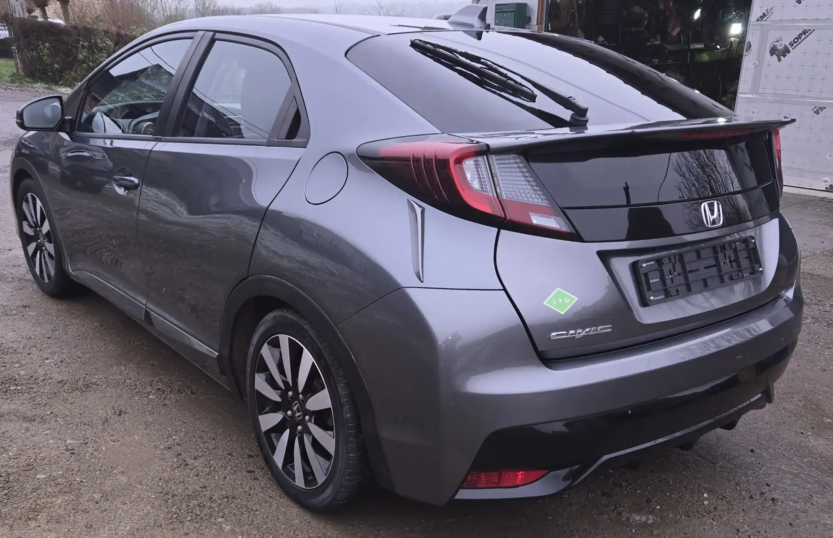Honda Civic 1.4i Elegance - 1