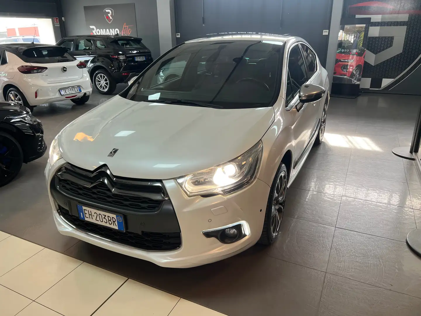 Citroen DS4 DS4 2.0 hdi So Chic 160cv Weiß - 2