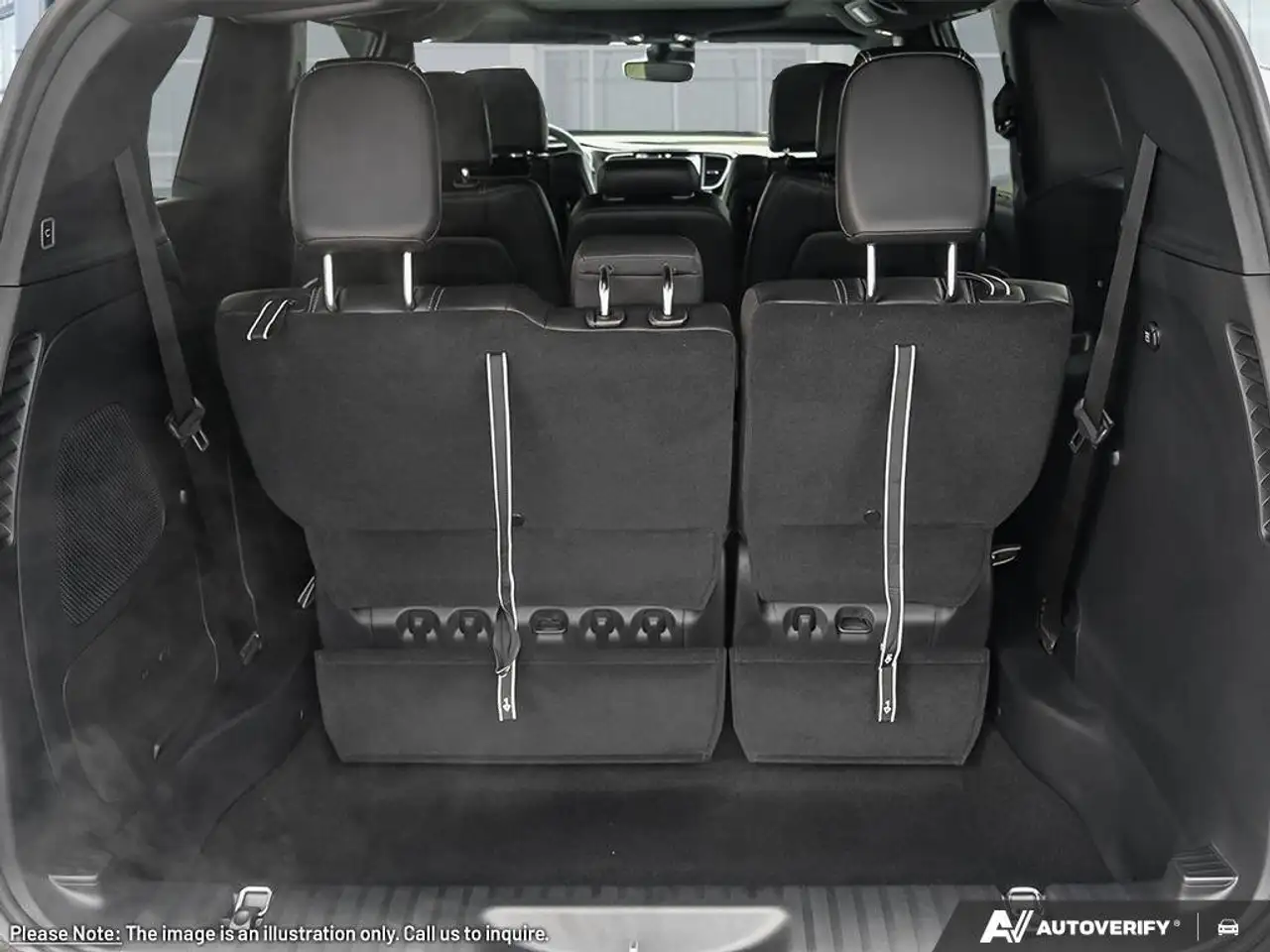 Chrysler Pacifica photo Chrysler Pacifica
