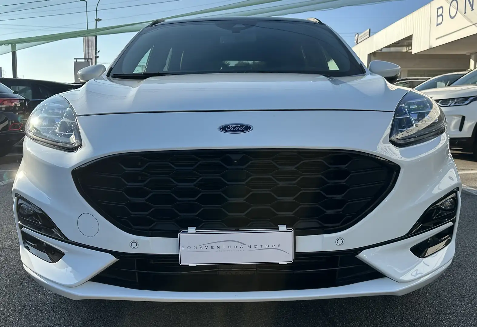 Ford Kuga 1.5 ecoblue ST-Line X 2wd 120cv auto Weiß - 2