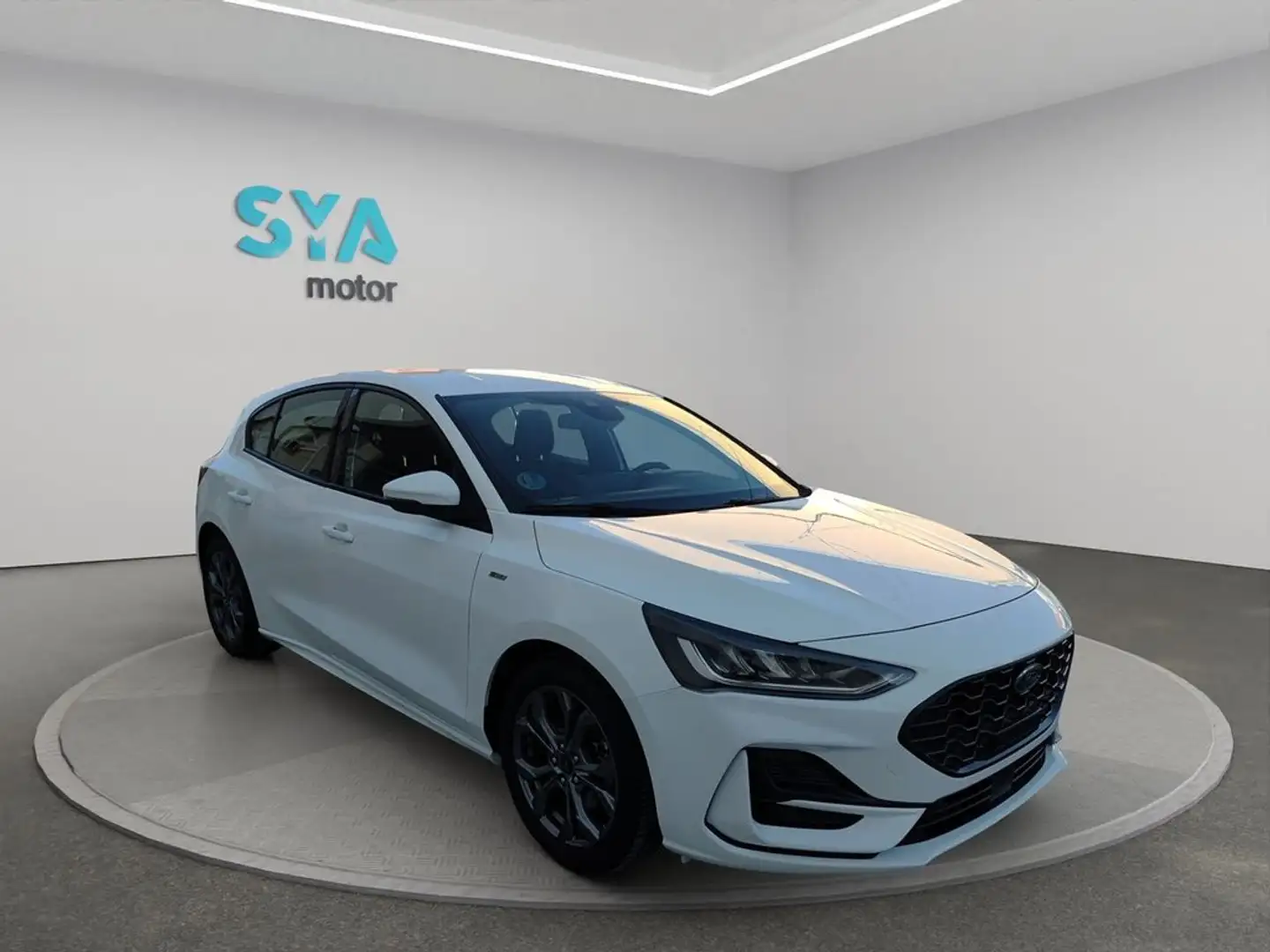 Ford Focus 1.0 Ecoboost MHEV 92kW ST-Line Wit - 1