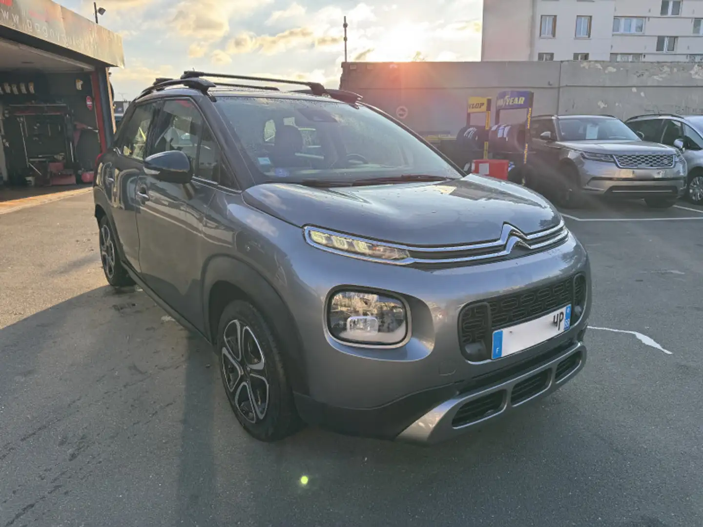 Citroen C3 Aircross PURETECH 82CH FEEL Gris - 2