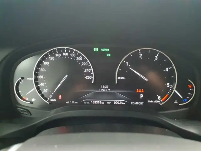 BMW X3 view 11