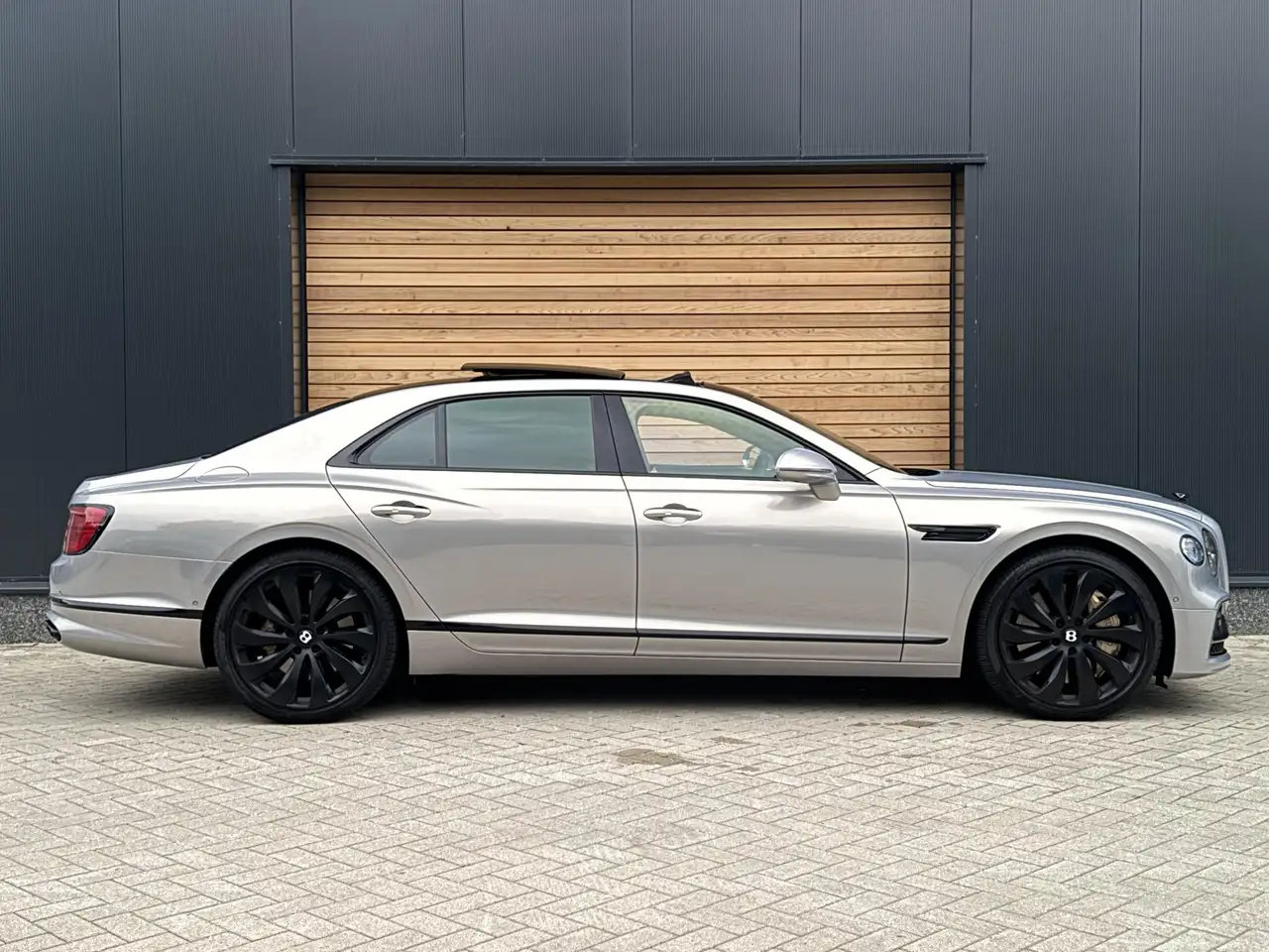 Bentley Flying Spur 2021