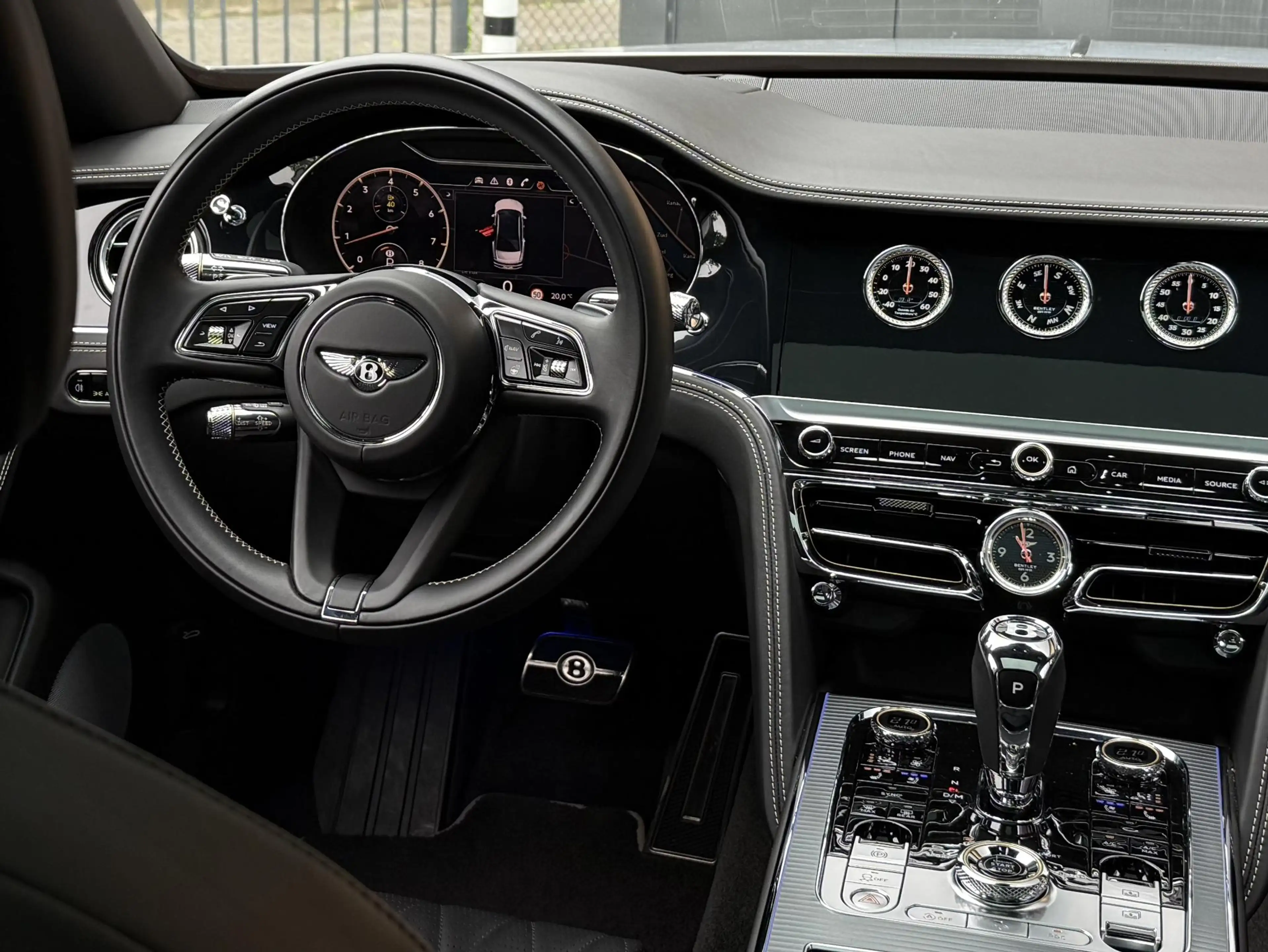 Bentley Flying Spur 4.0 V8 First Edition 4W-Besturing | Massage & Stoe — photo 11