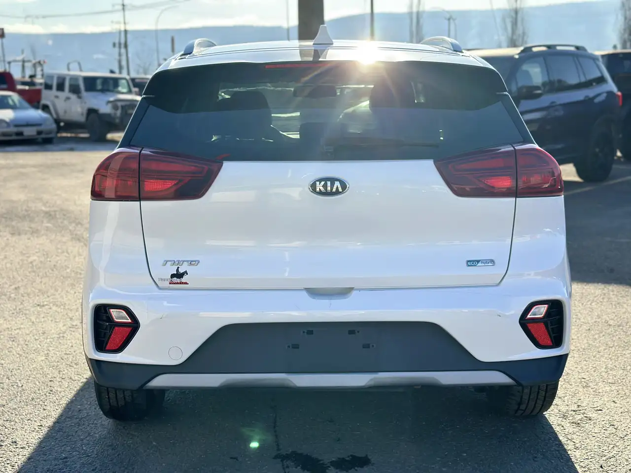 Kia Niro снимка Kia Niro