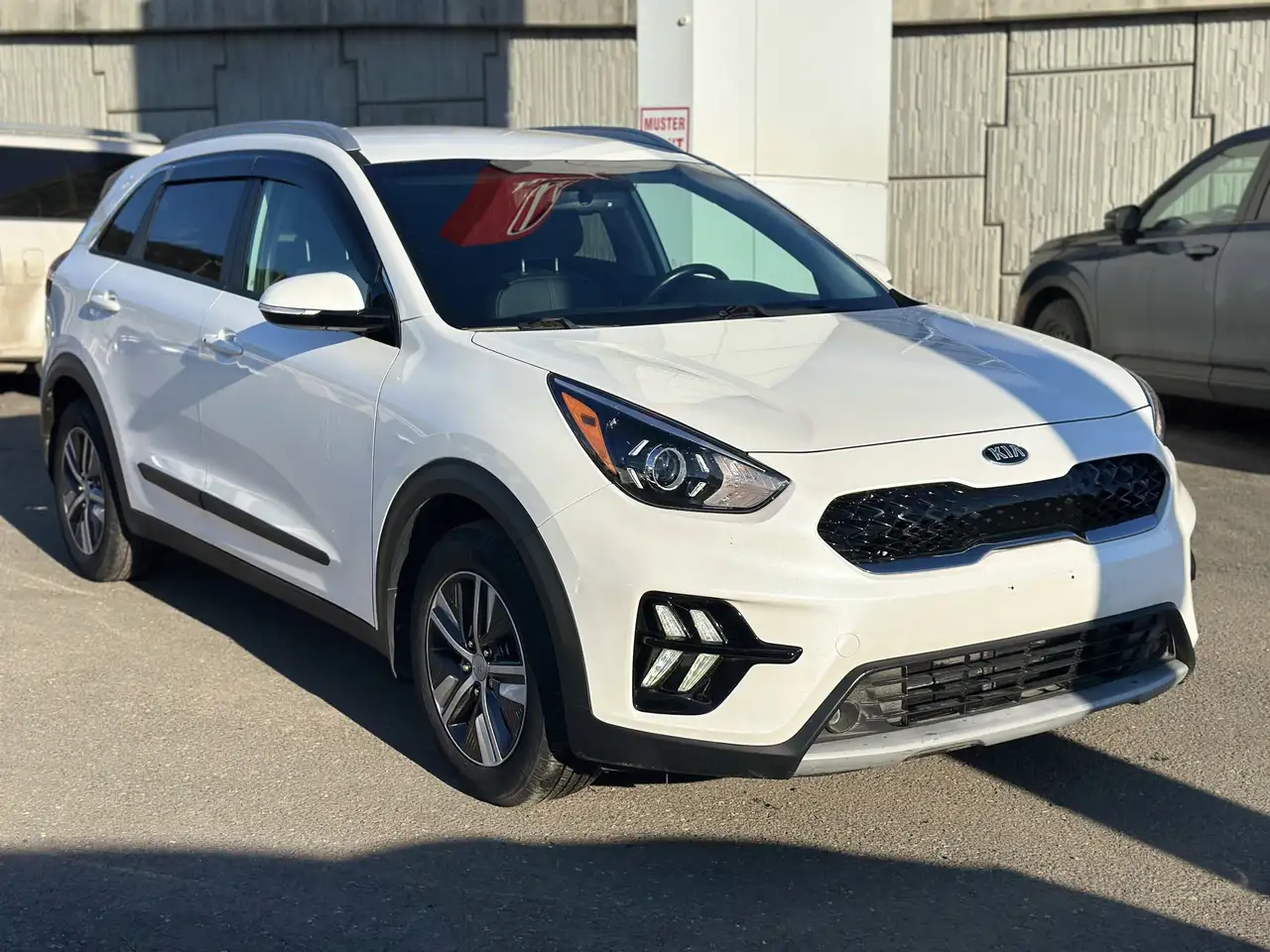Kia Niro снимка Kia Niro