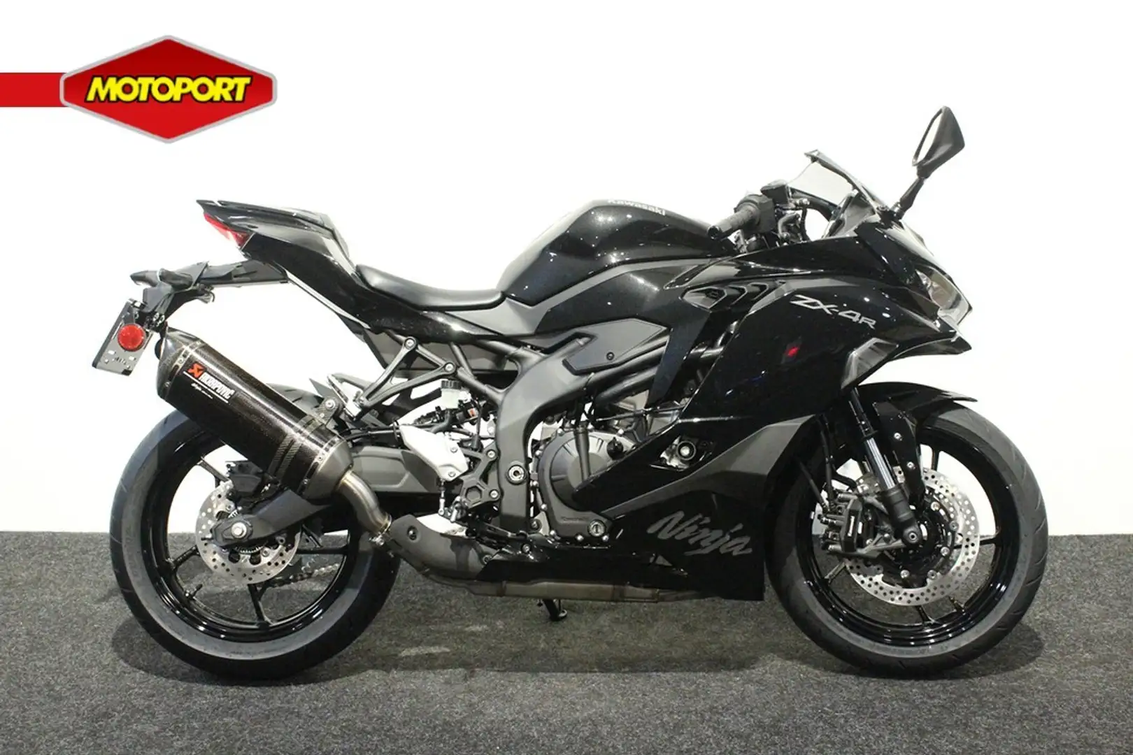 Kawasaki NINJA ZX 4R PERFORMANCE Zwart - 1