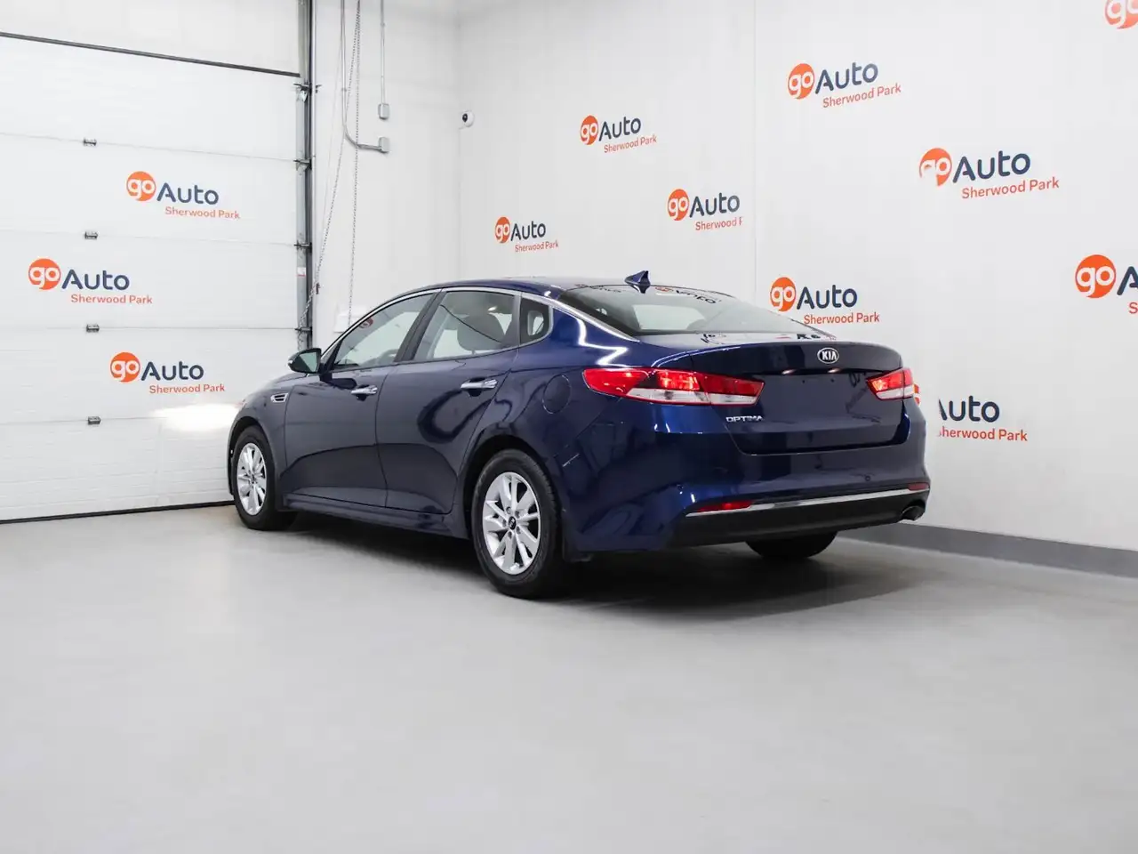 Kia Optima снимка Kia Optima
