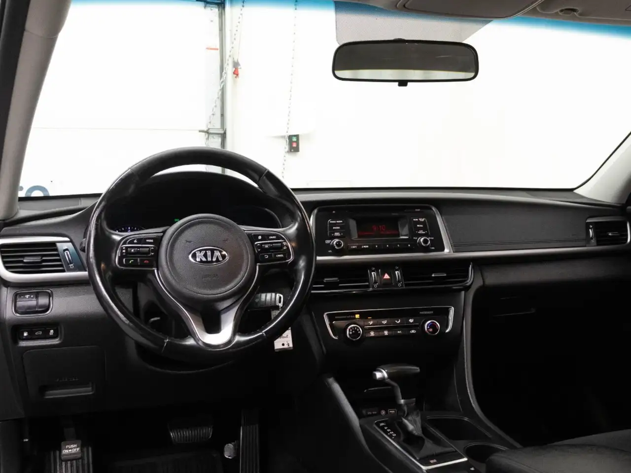 Kia Optima снимка Kia Optima