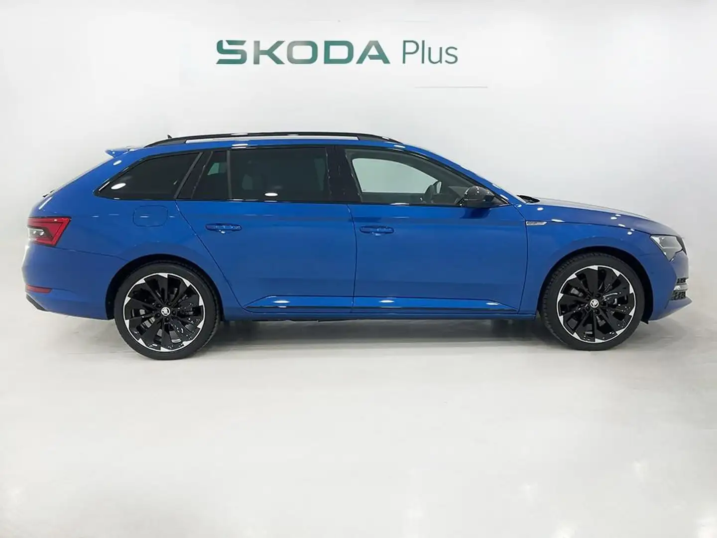 Skoda Superb Combi 1.4 TSI iV P-HEV SportLine DSG Azul - 2