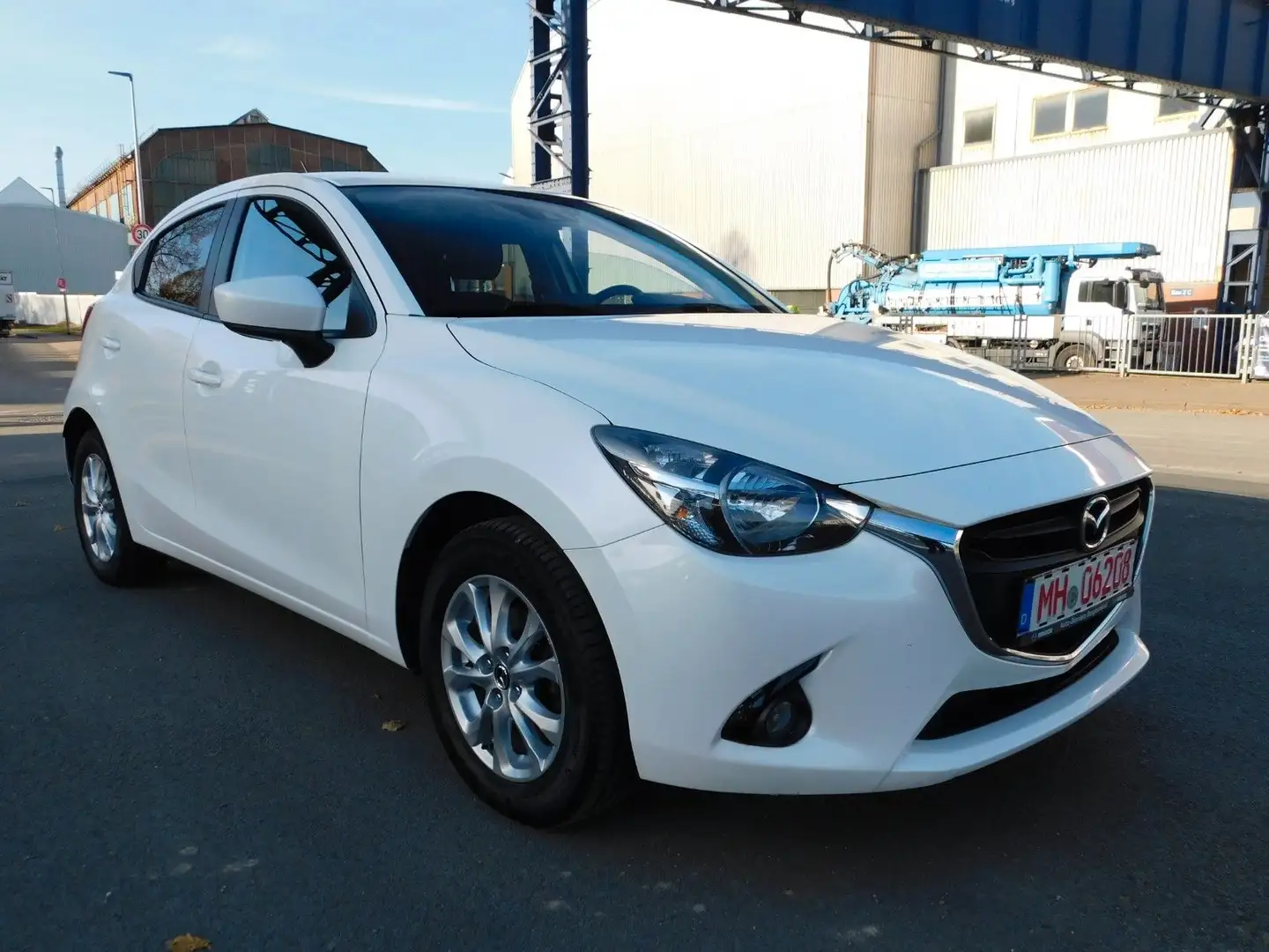 Mazda 2 1.5 SKYACTIV-D 105 Center-Line Weiß - 1