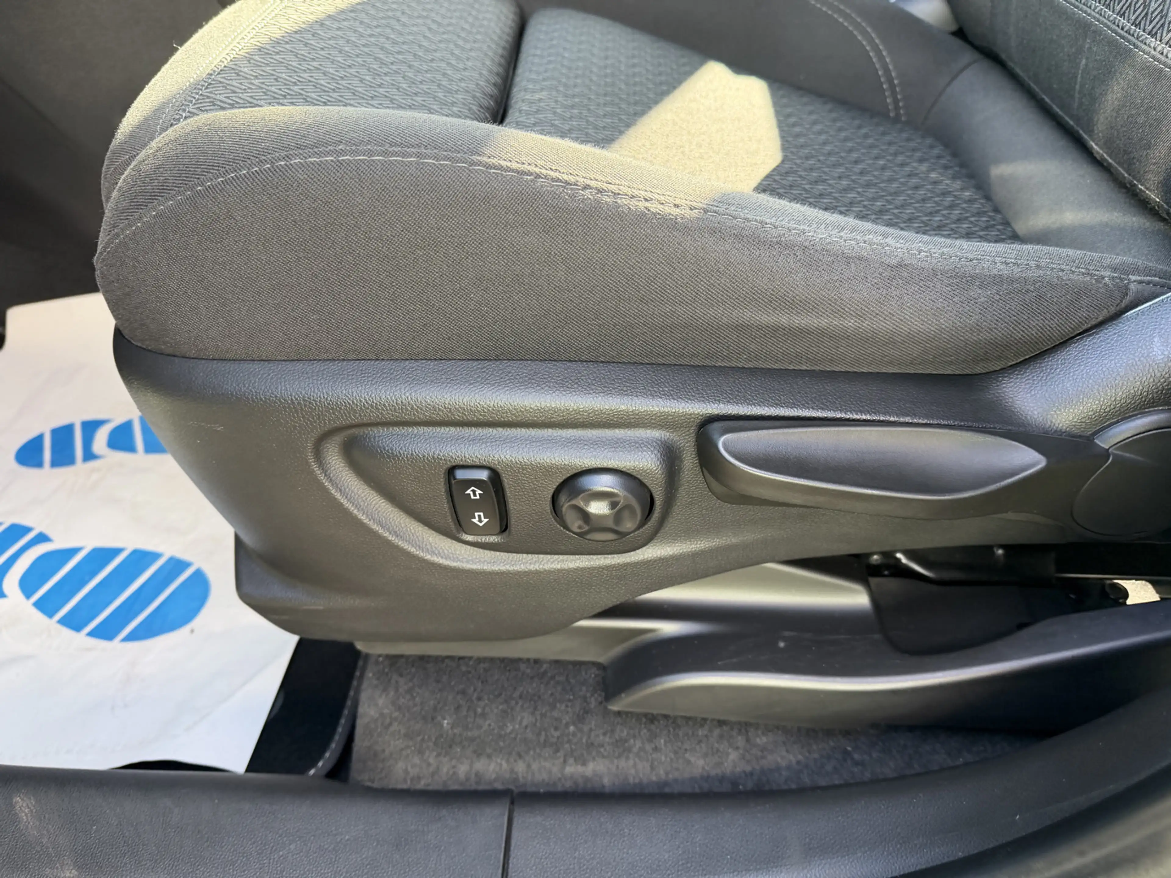 Opel Mokka X Active Start/Stop — photo 15