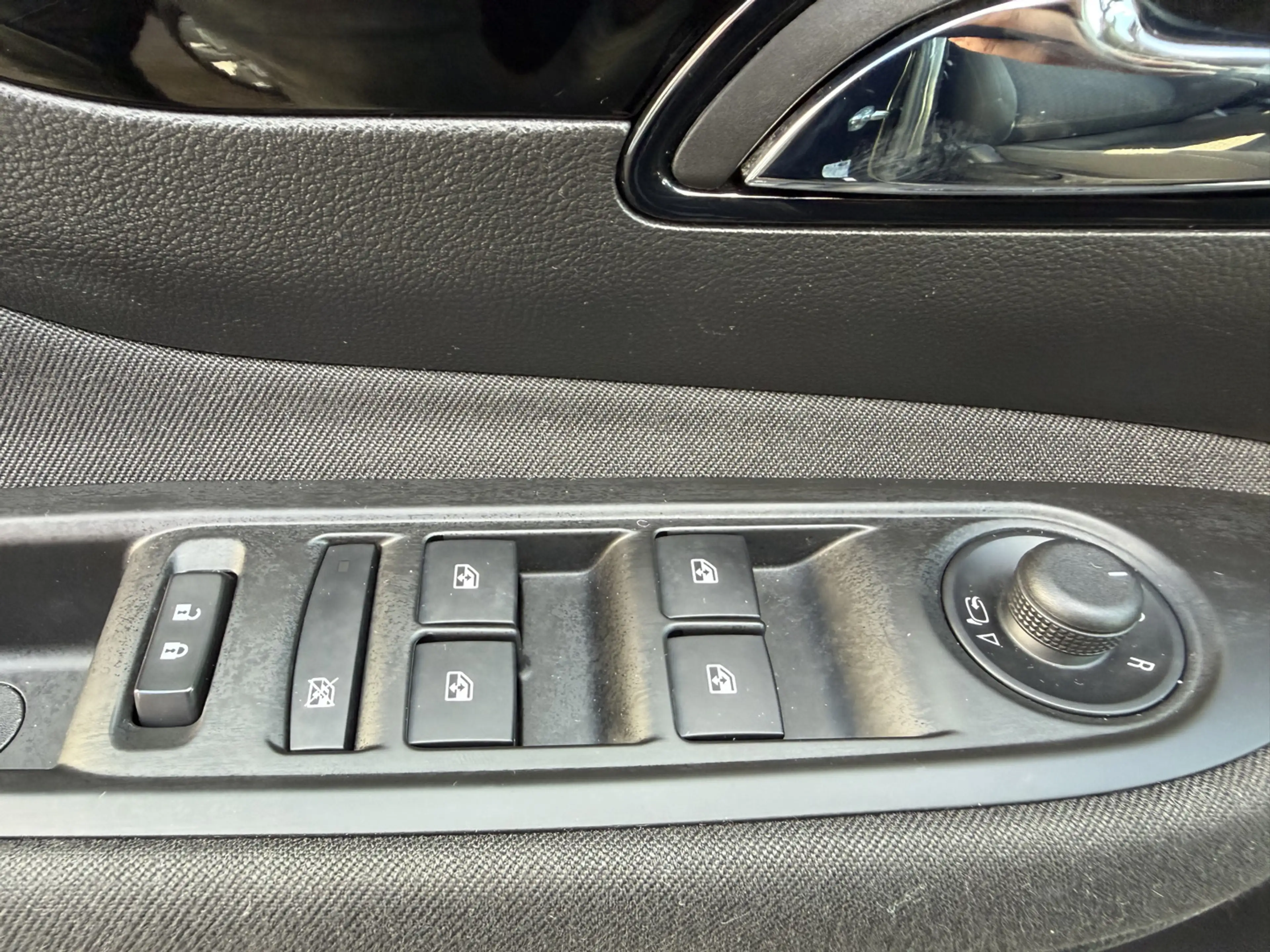 Opel Mokka X Active Start/Stop — photo 13