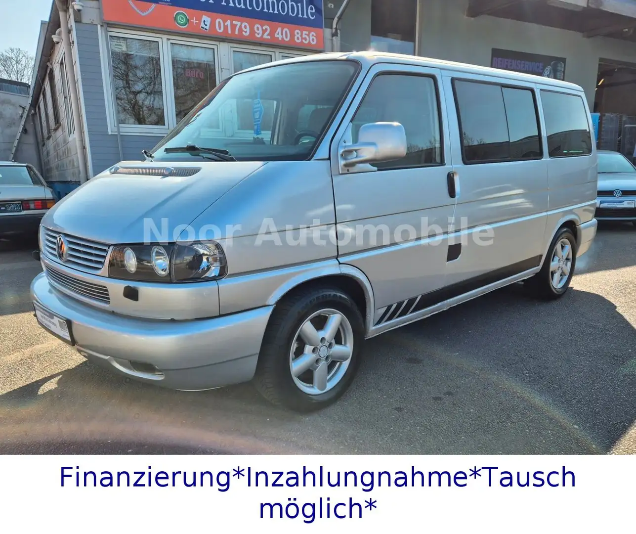 Volkswagen T4 Multivan 2.5 TDI *Klimaa.*AHK*Kamera*StHz.* Argent - 2