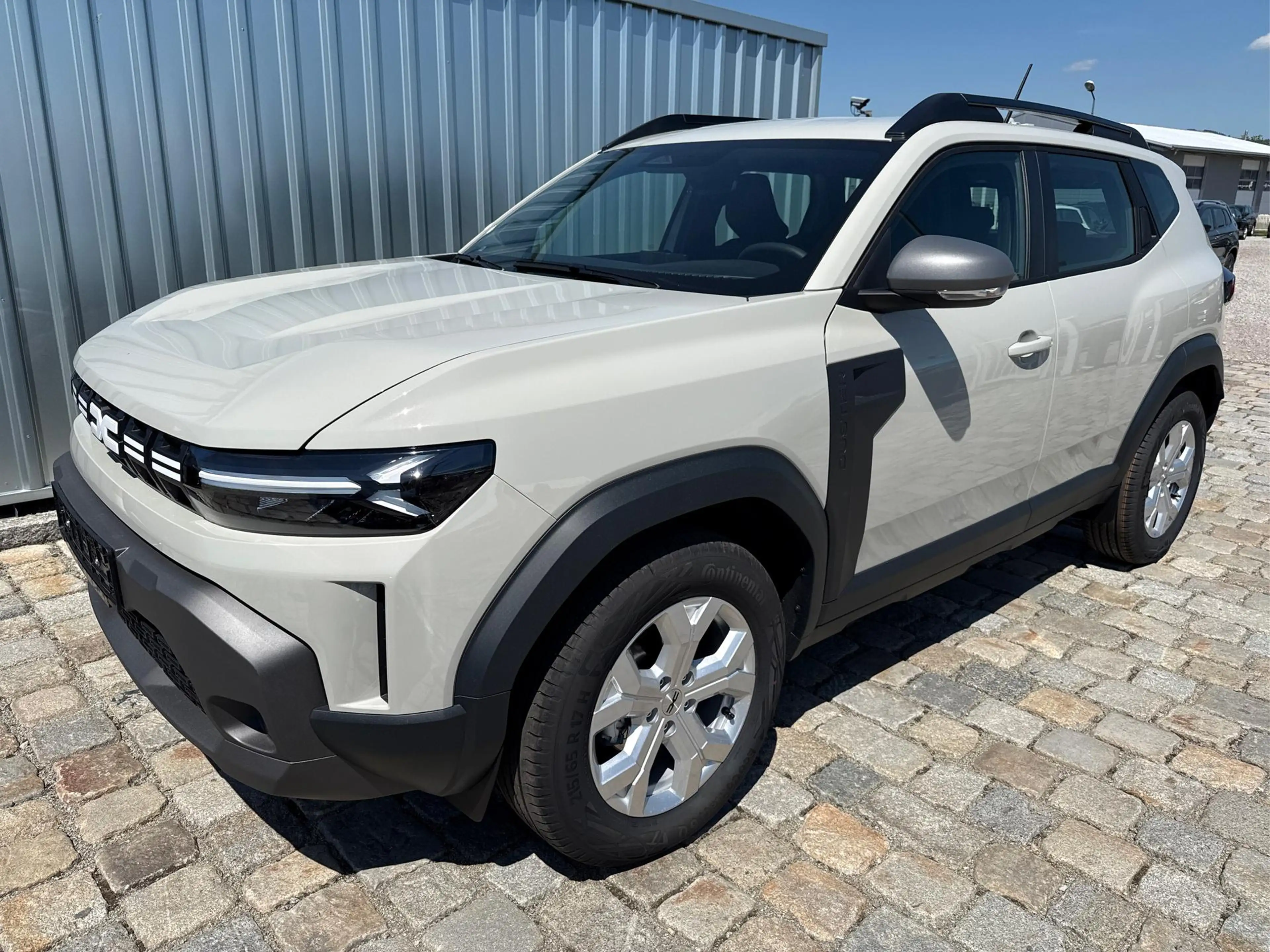 Dacia Duster Expression-Mild hybrid TCe -103 kW / 140 PS-6 G...