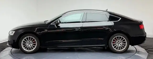 Audi A5 view 3
